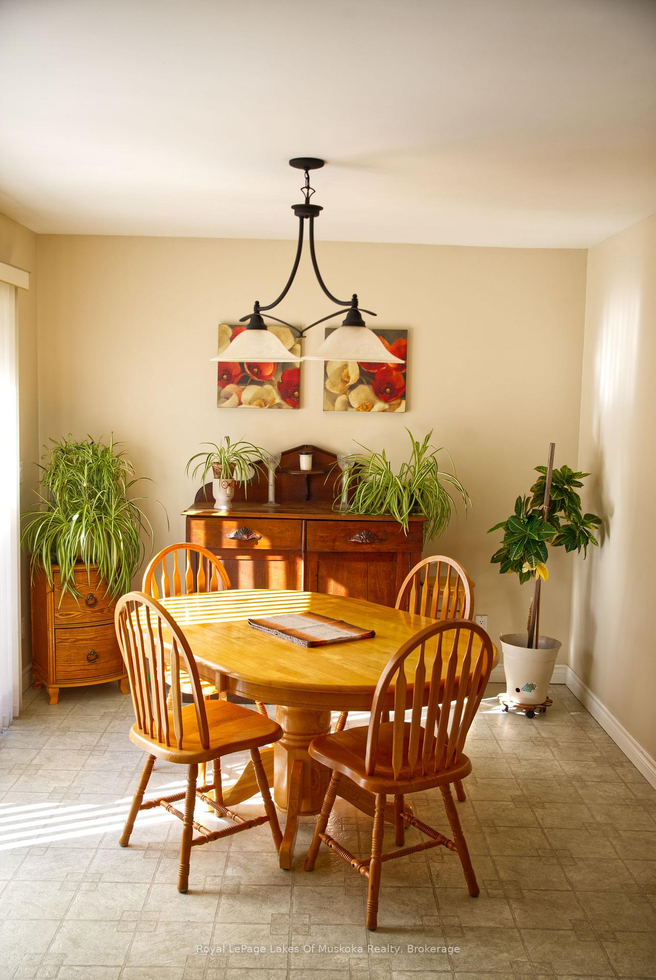 Photo 9 of 25 Cedar Court, South River — HOMEH
