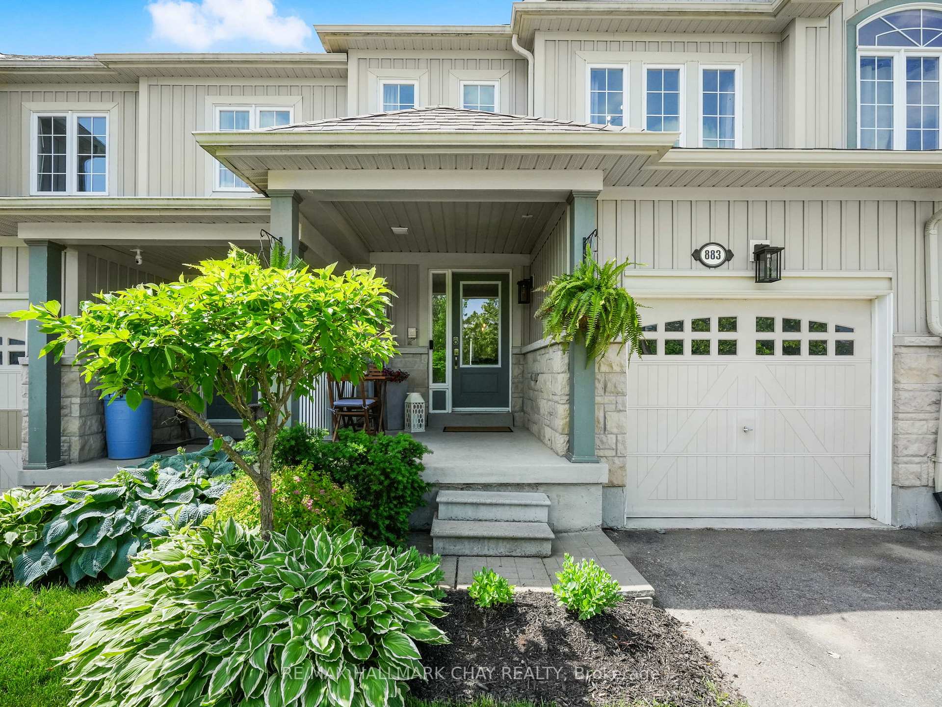 Photo 3 of 883 Cook Crescent, Shelburne — HOMEH
