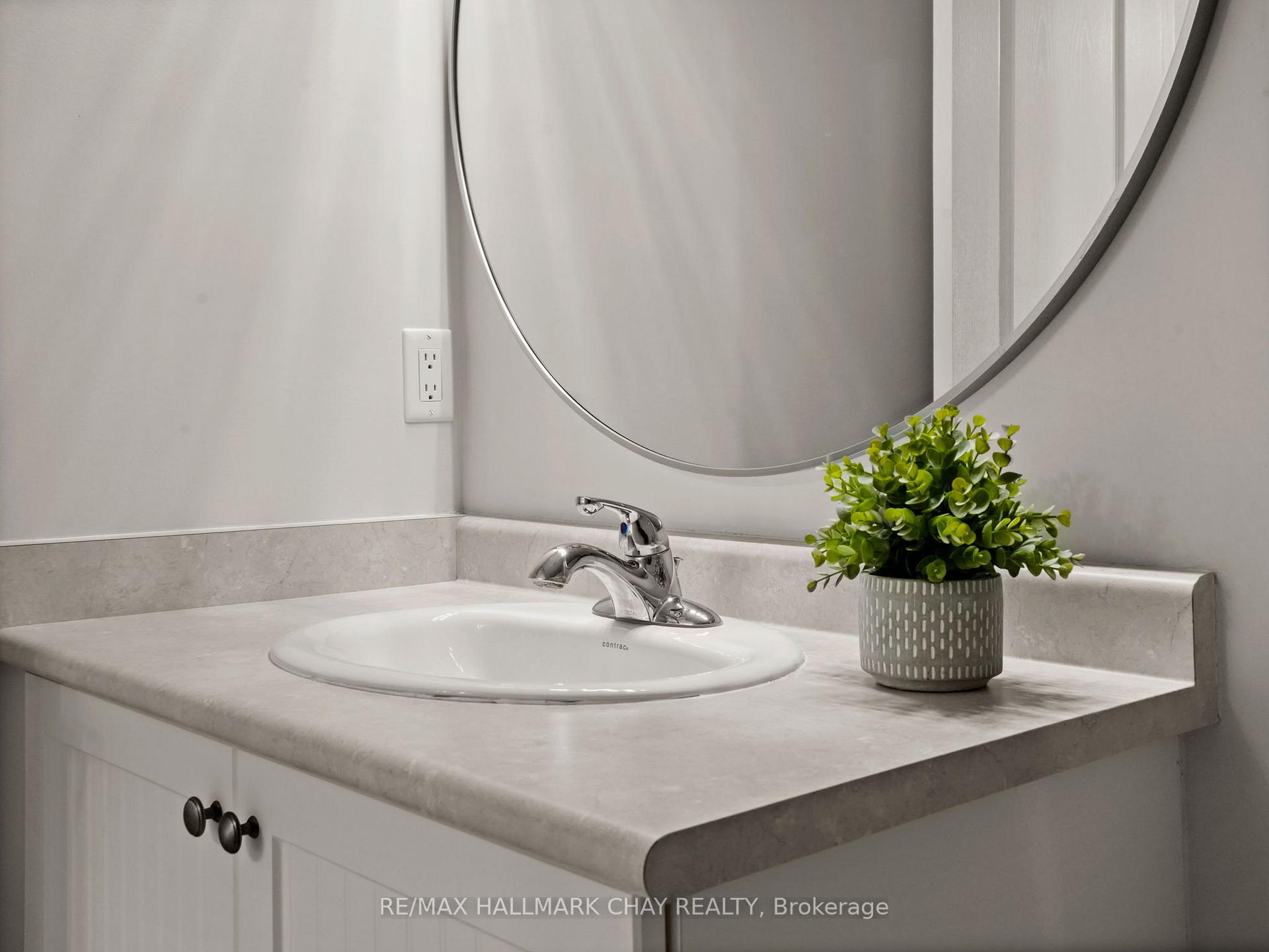 Photo 22 of 883 Cook Crescent, Shelburne — HOMEH