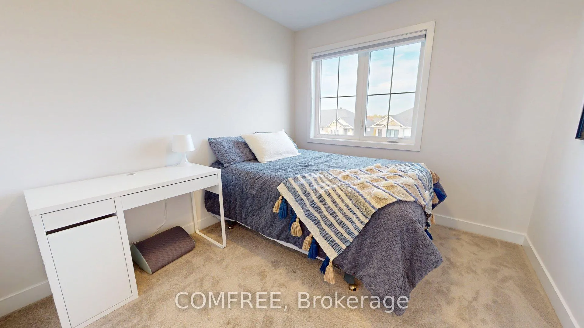 Photo 9 of 63 Whitcomb Crescent, Smiths Falls — HOMEH