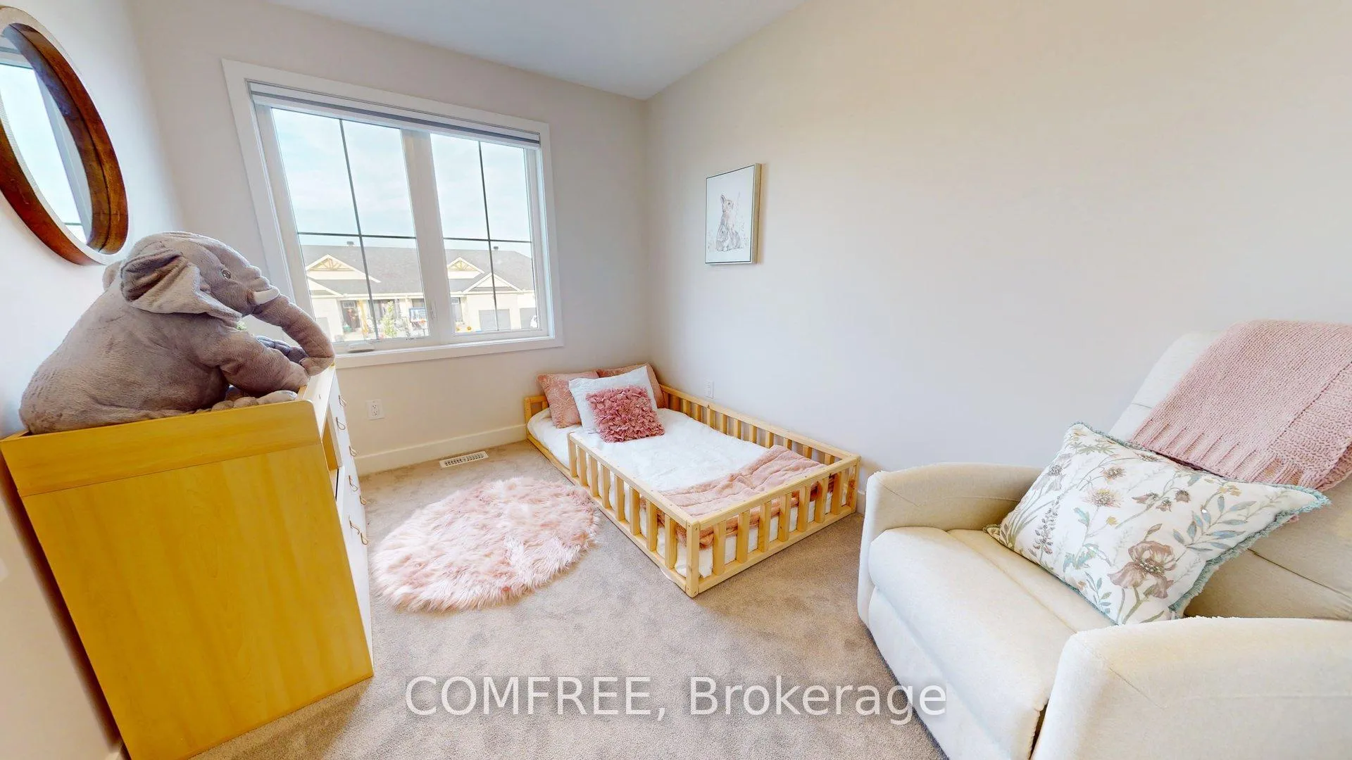 Photo 12 of 63 Whitcomb Crescent, Smiths Falls — HOMEH