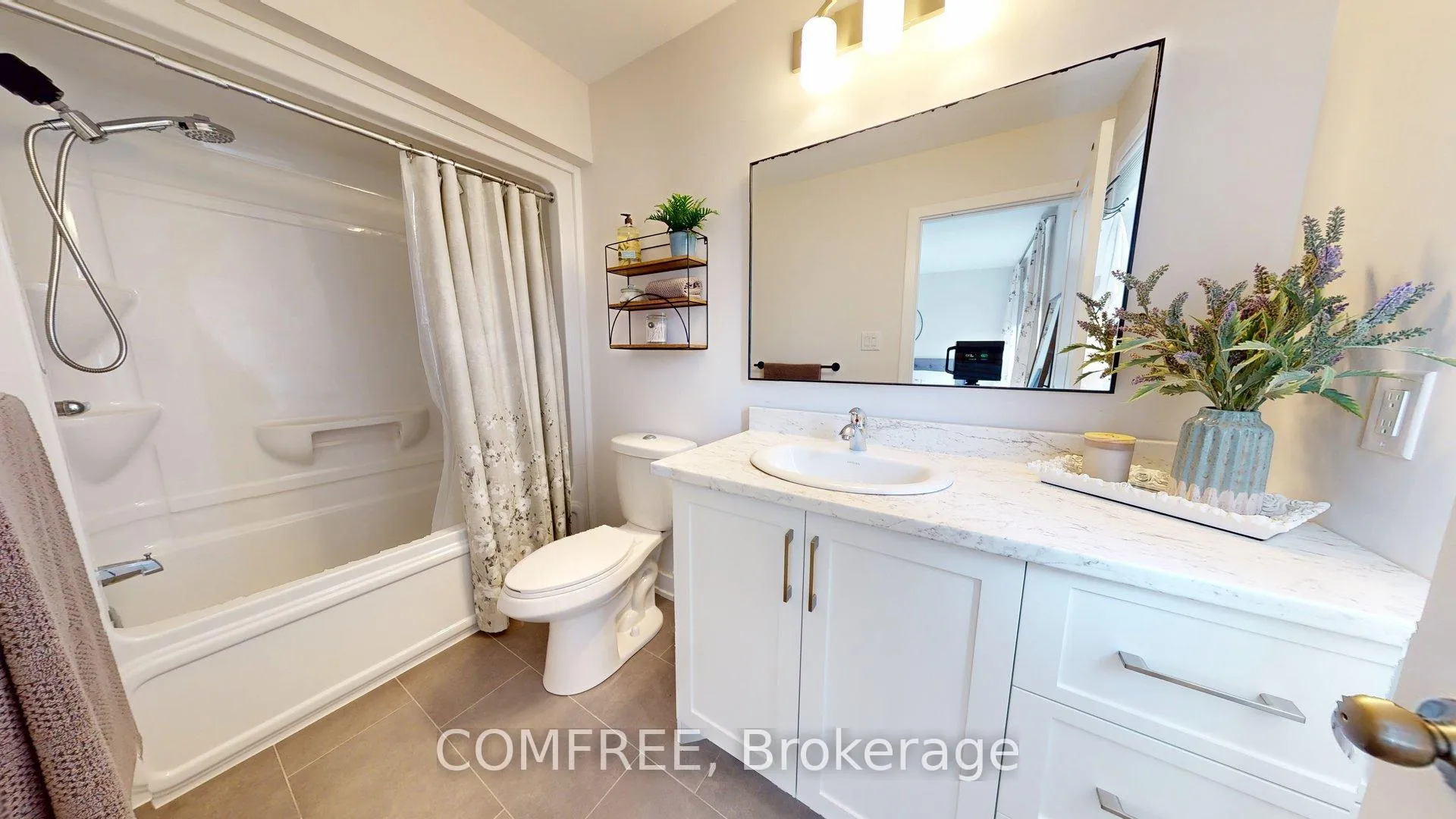 Photo 15 of 63 Whitcomb Crescent, Smiths Falls — HOMEH