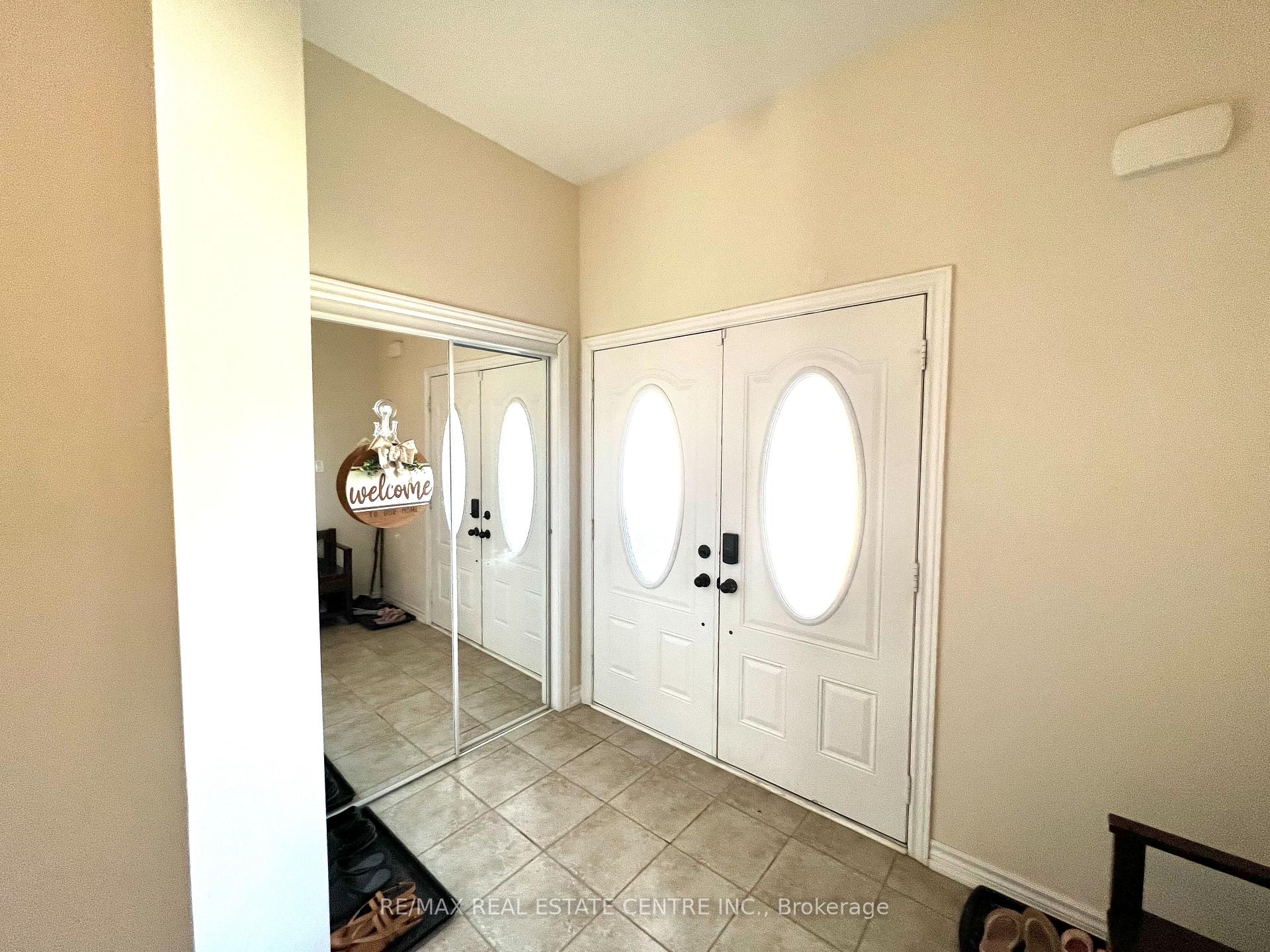 Photo 5 of 205 Morden Drive, Shelburne — HOMEH