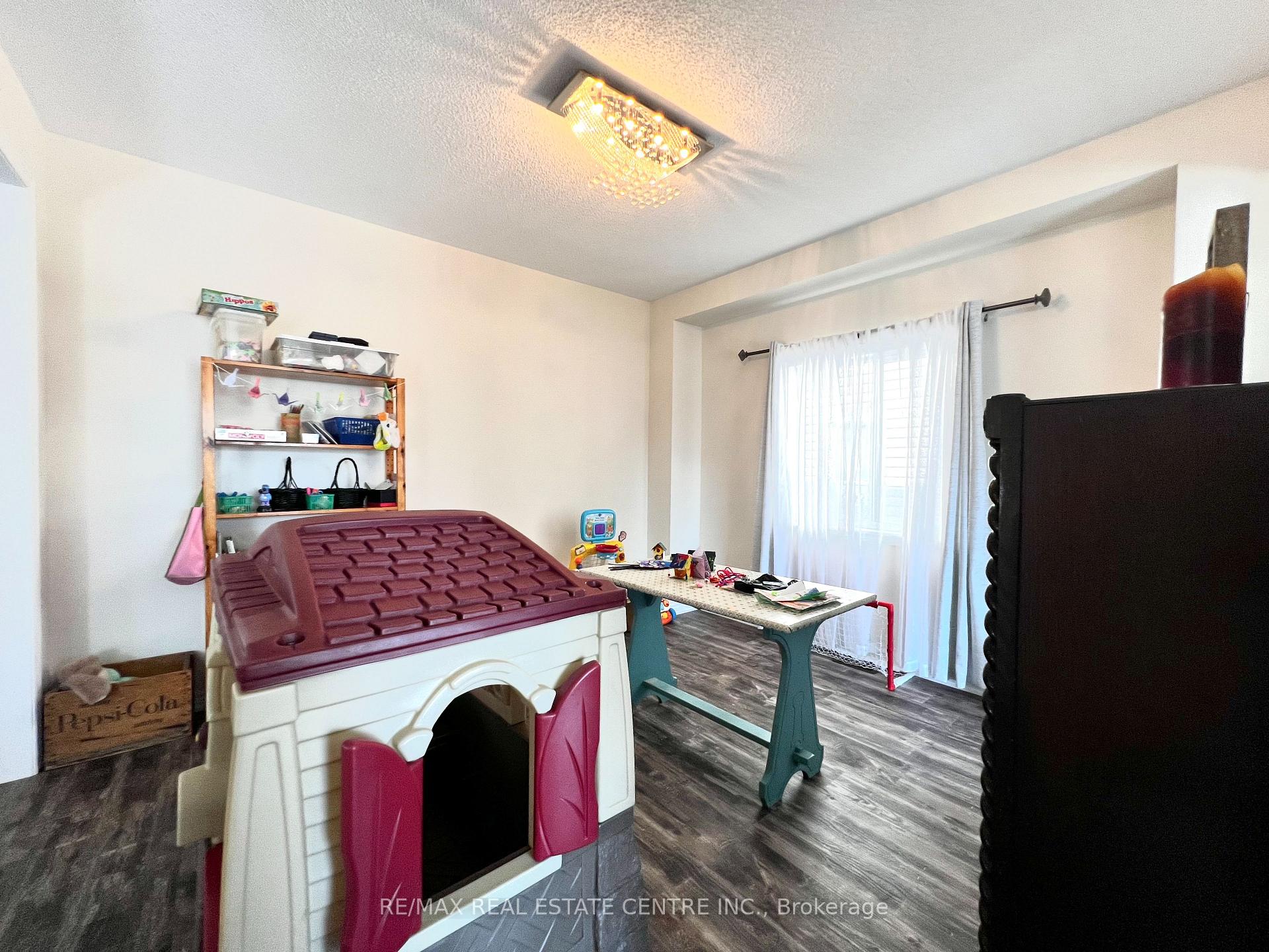 Photo 15 of 205 Morden Drive, Shelburne — HOMEH