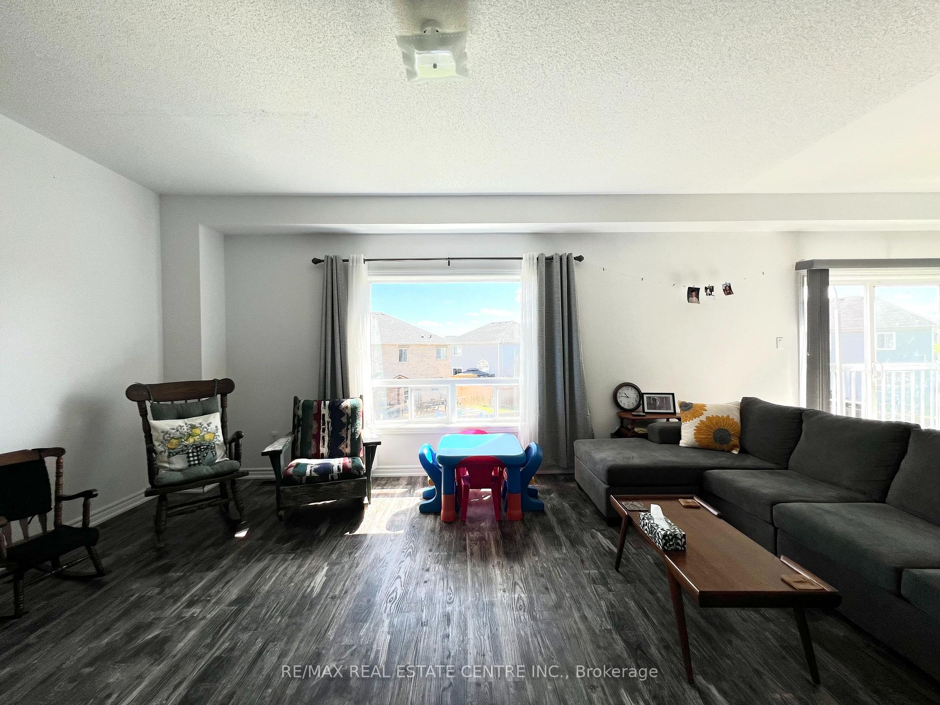 Photo 18 of 205 Morden Drive, Shelburne — HOMEH