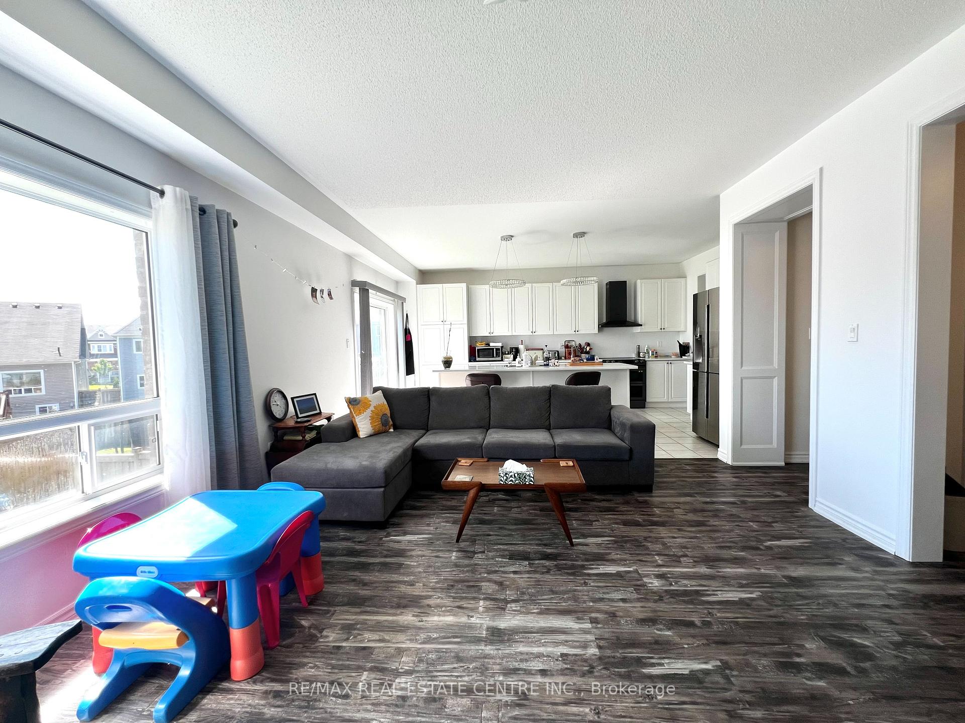 Photo 20 of 205 Morden Drive, Shelburne — HOMEH