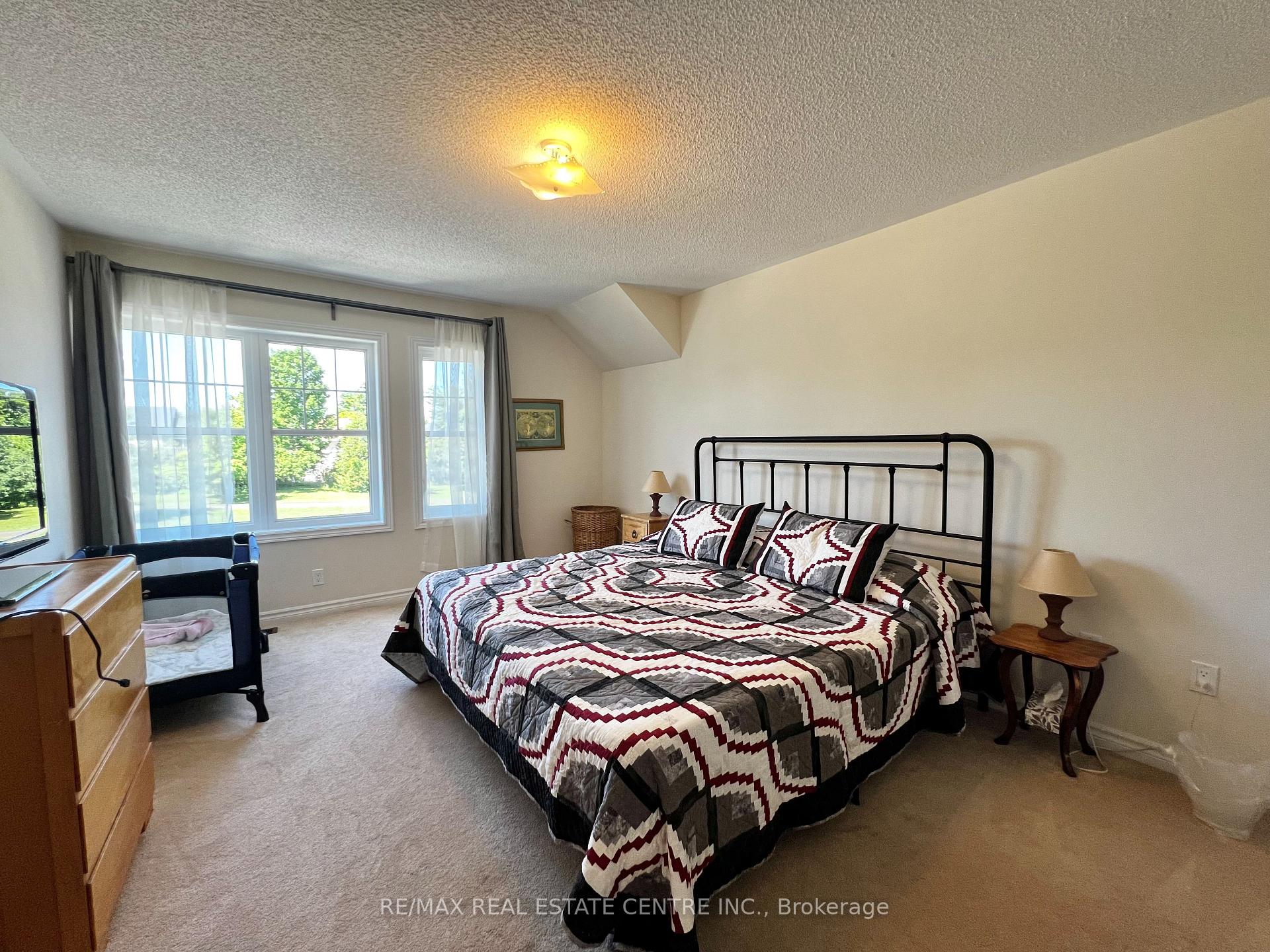 Photo 30 of 205 Morden Drive, Shelburne — HOMEH