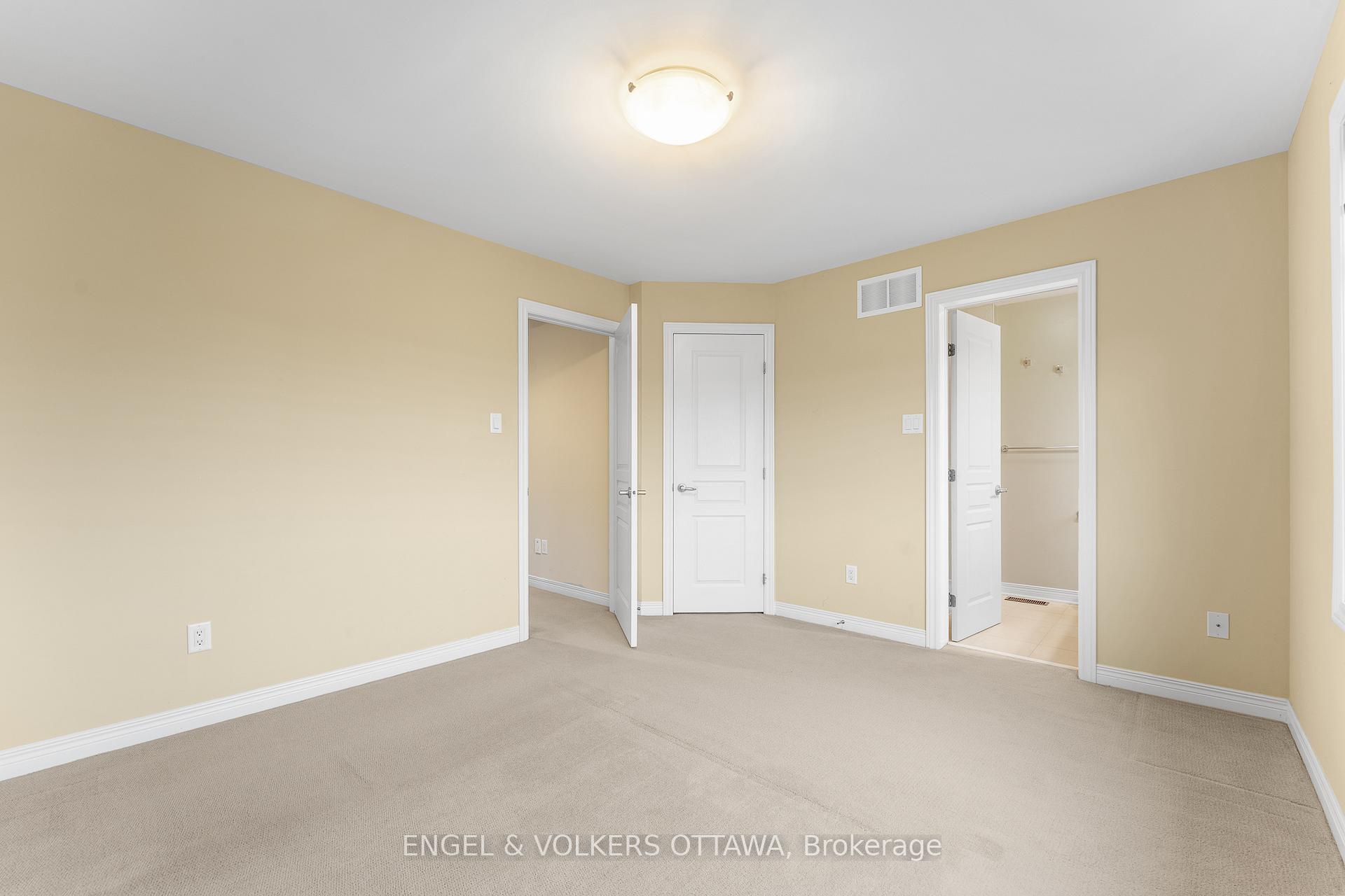 Photo 26 of 212 Accolade Private, Ottawa, Craig Henry/Woodvale — HOMEH