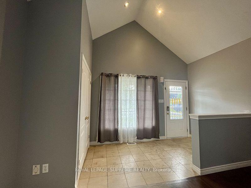 Photo 4 of 664 Cedar Street, Shelburne — HOMEH