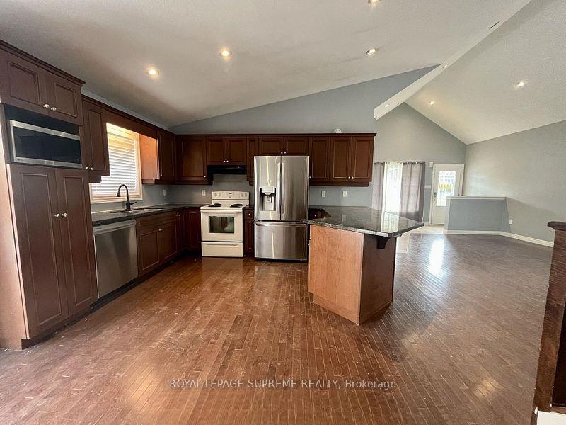 Photo 9 of 664 Cedar Street, Shelburne — HOMEH