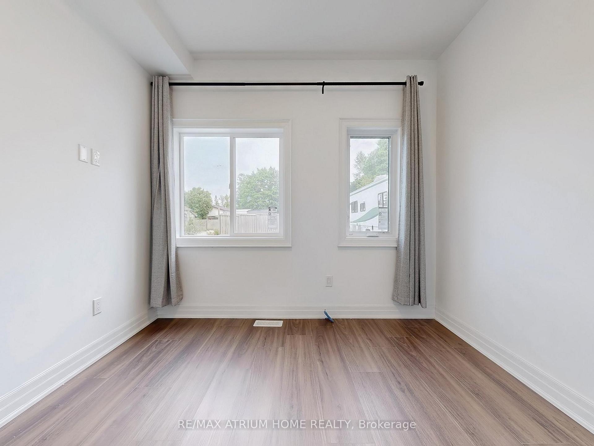 Photo 12 of 11 Angle Street, Scugog, Rural Scugog — HOMEH