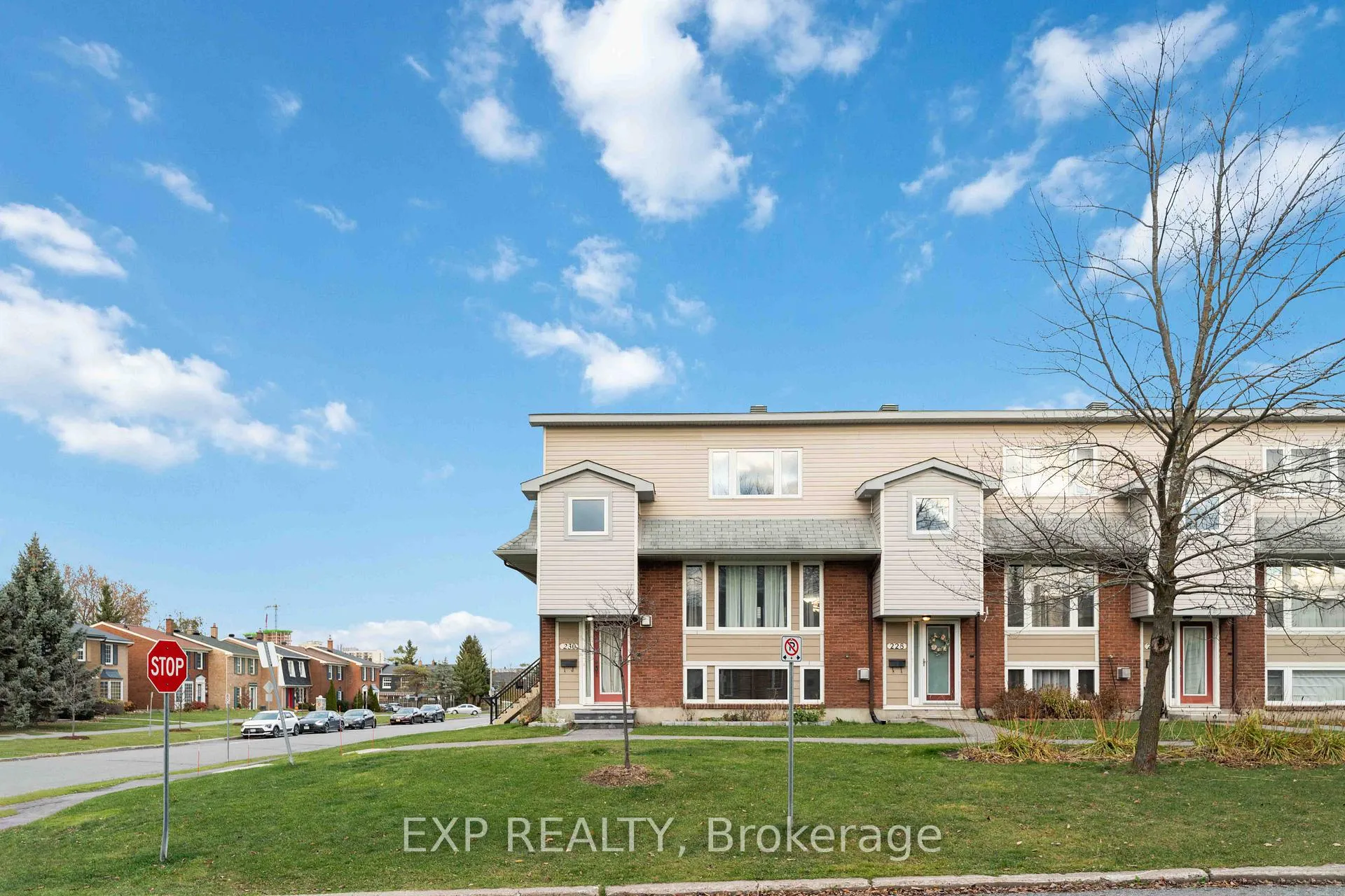 Photo 1 of 230 Monterey Drive, Ottawa, Leslie Park — HOMEH