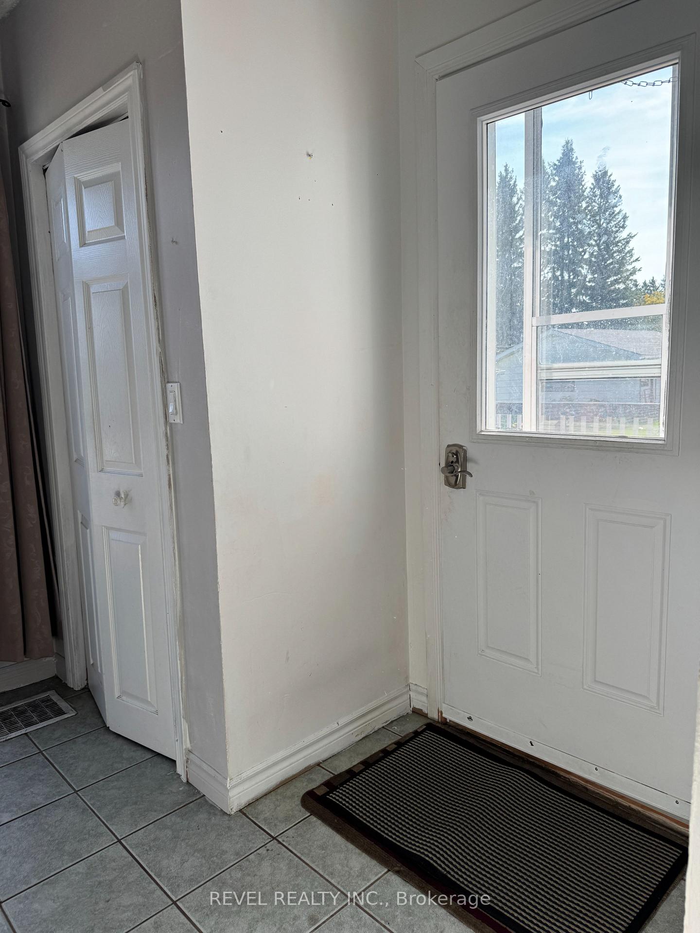 Photo 2 of 85 Fifth Street, Smooth Rock Falls, SRF — HOMEH