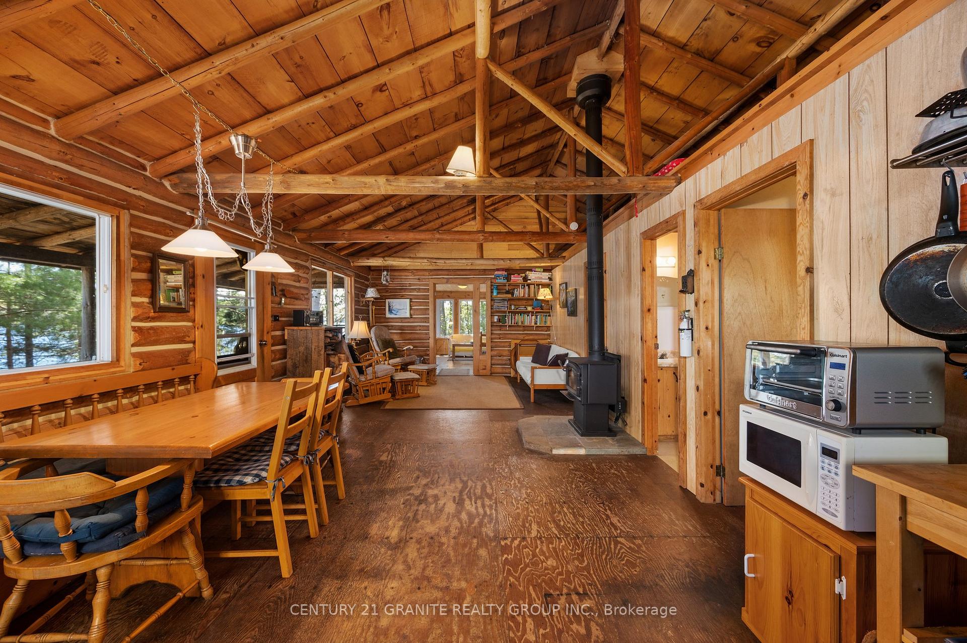 Photo 14 of 39 Windmill Point Lane, South Algonquin — HOMEH