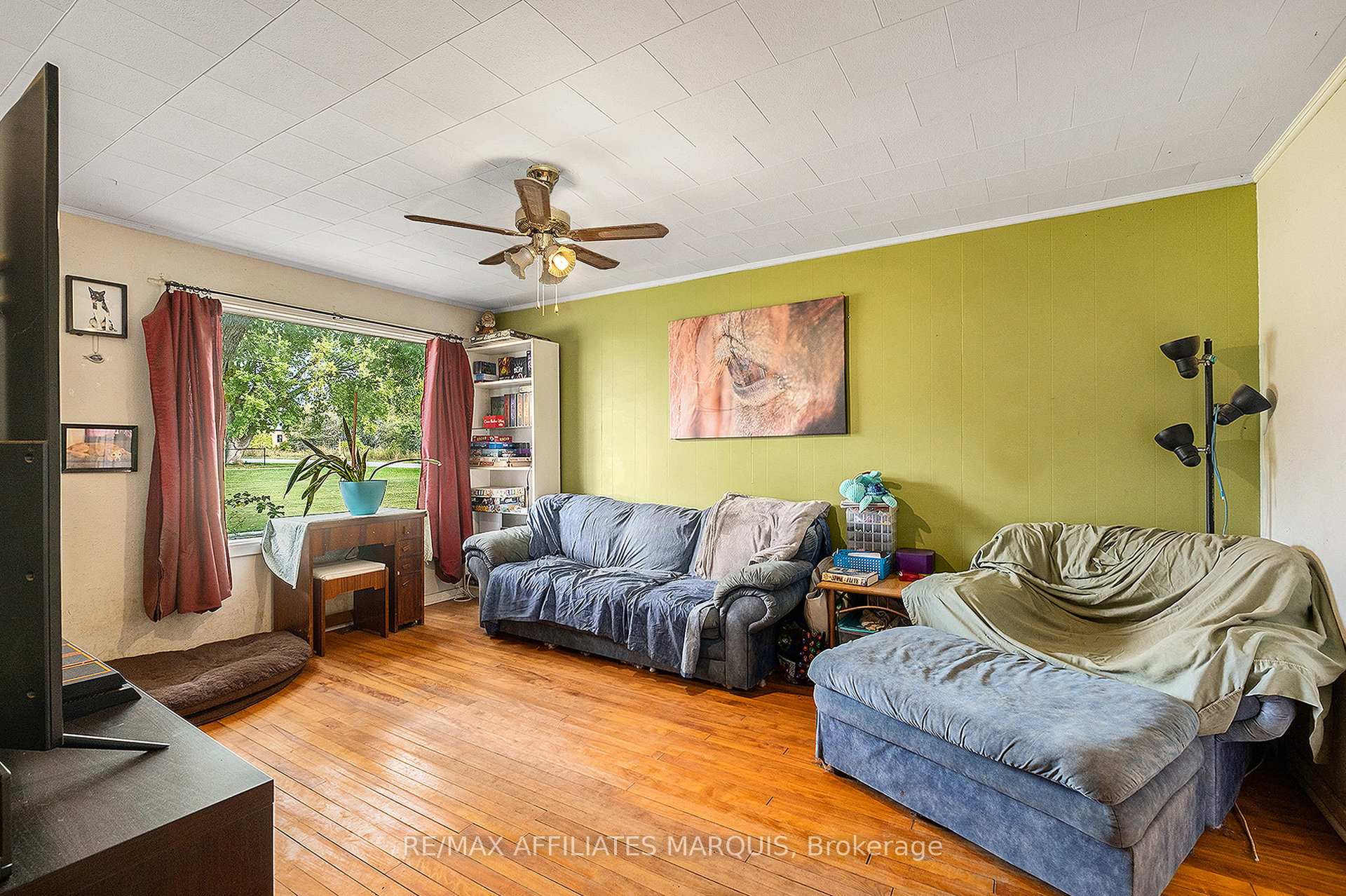 Photo 5 of 30 Roosevelt Drive, Smiths Falls — HOMEH