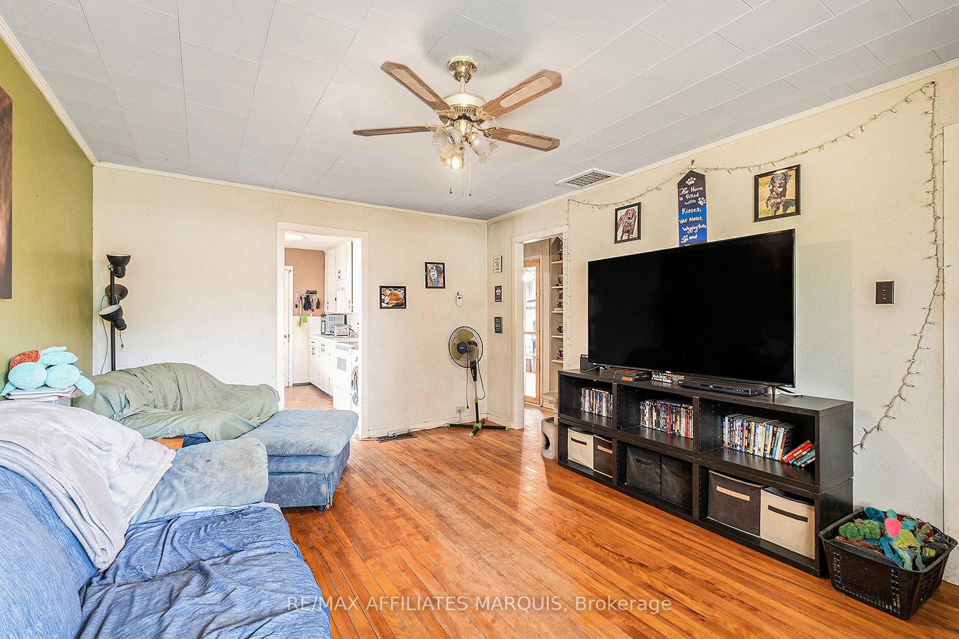 Photo 6 of 30 Roosevelt Drive, Smiths Falls — HOMEH