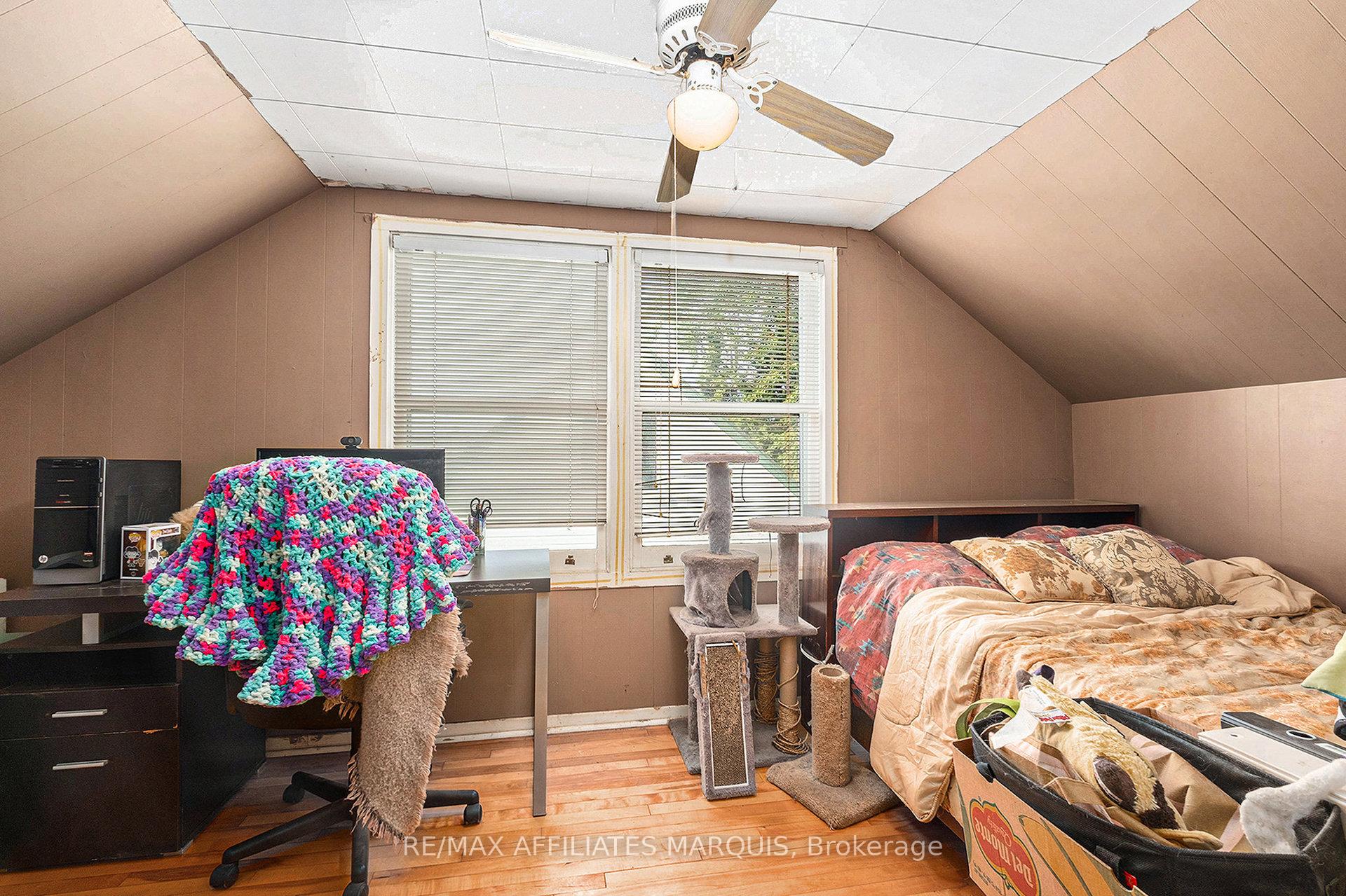 Photo 18 of 30 Roosevelt Drive, Smiths Falls — HOMEH