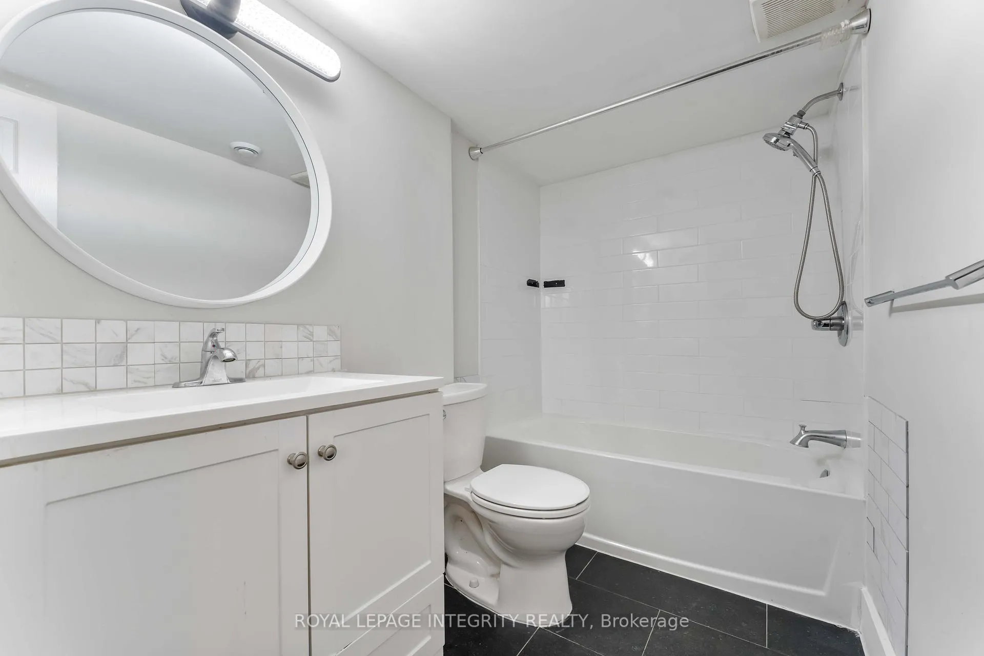 Photo 22 of Unit B, 35 Sherry Lane, Ottawa, Manordale — HOMEH