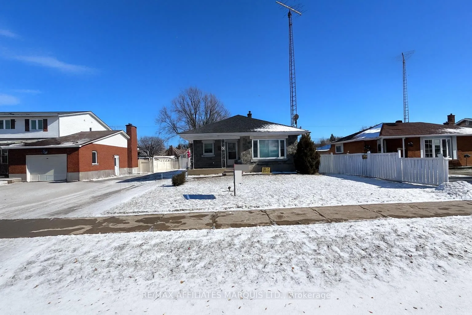 Photo 1 of 53 Fifth Street E, South Dundas, Morrisburg — HOMEH