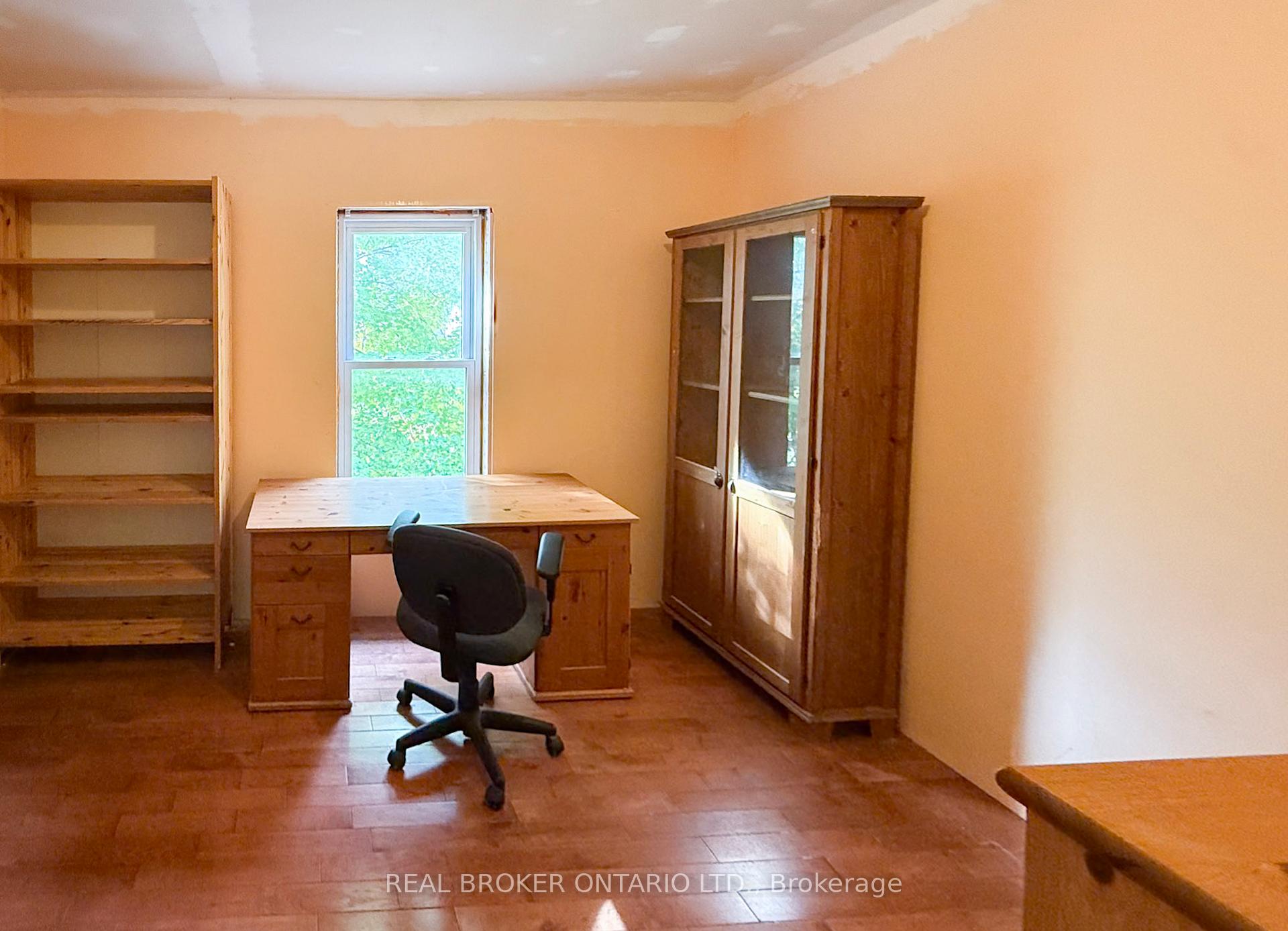 Photo 17 of 26 Elgin Street, Smiths Falls — HOMEH