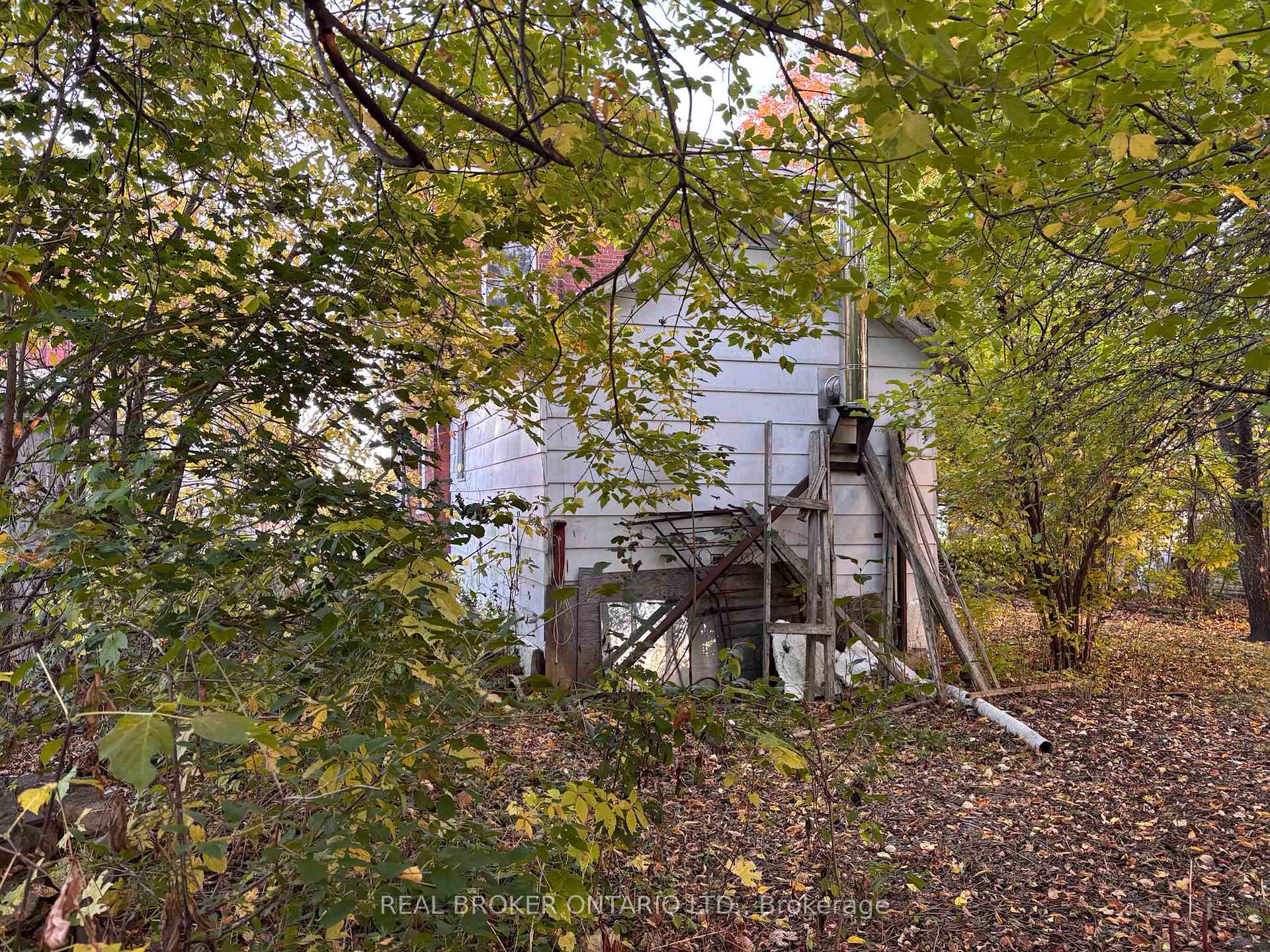 Photo 29 of 26 Elgin Street, Smiths Falls — HOMEH