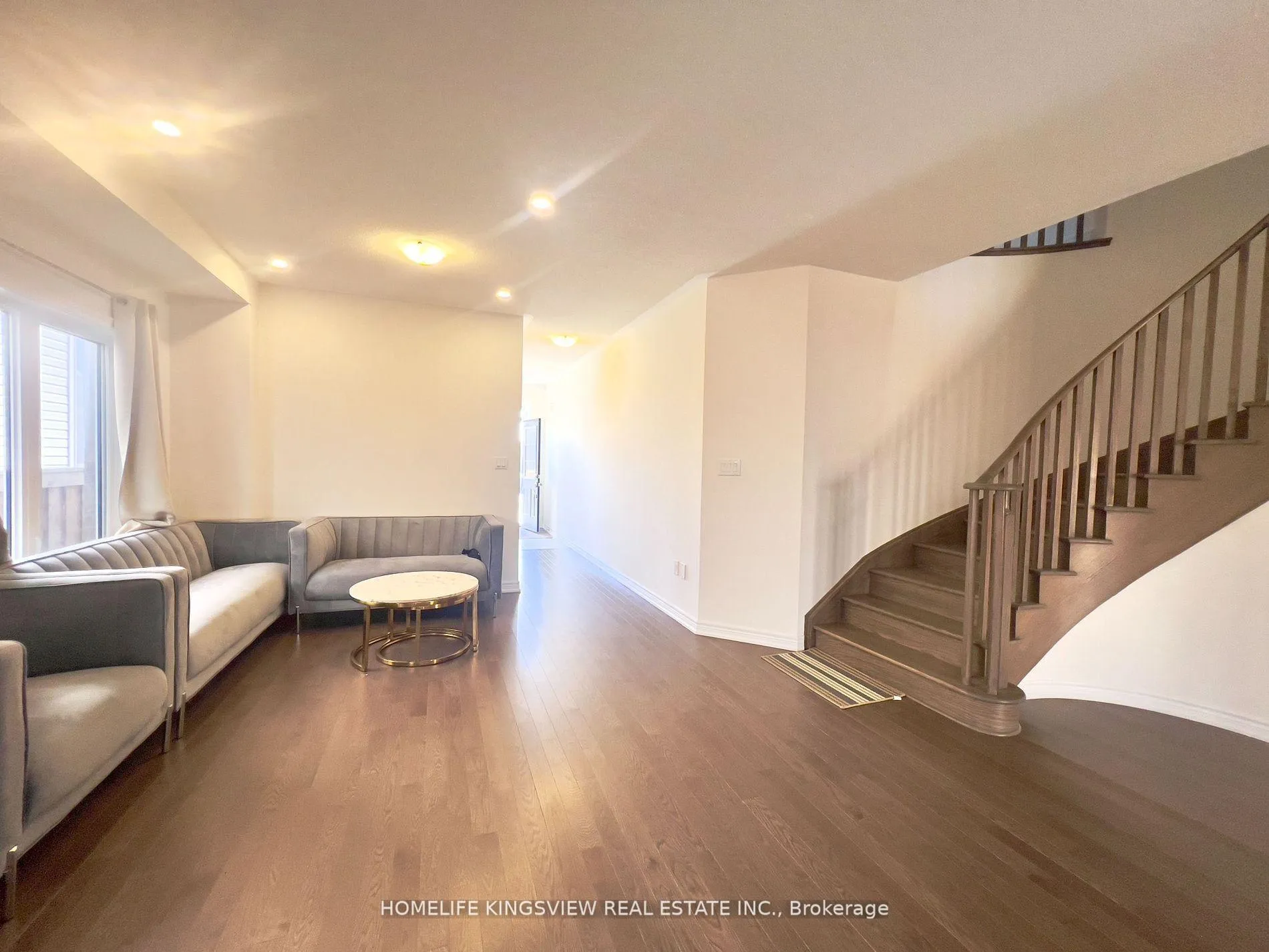 Photo 4 of 708 Gilmour Crescent, Shelburne — HOMEH