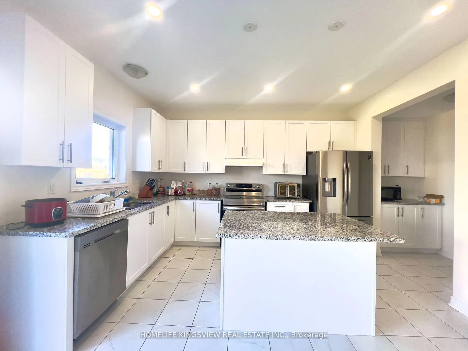 Photo 5 of 708 Gilmour Crescent, Shelburne — HOMEH