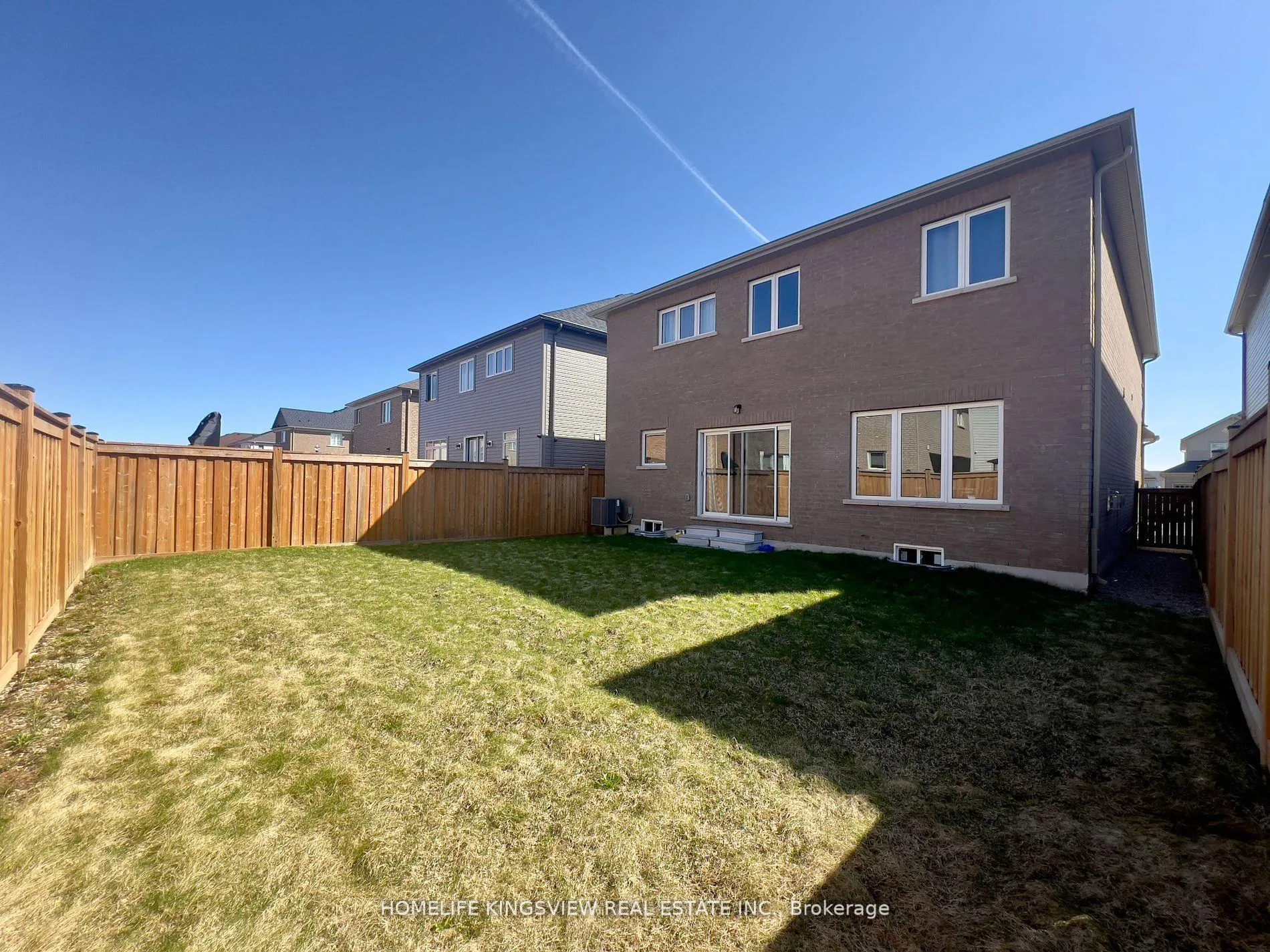 Photo 13 of 708 Gilmour Crescent, Shelburne — HOMEH