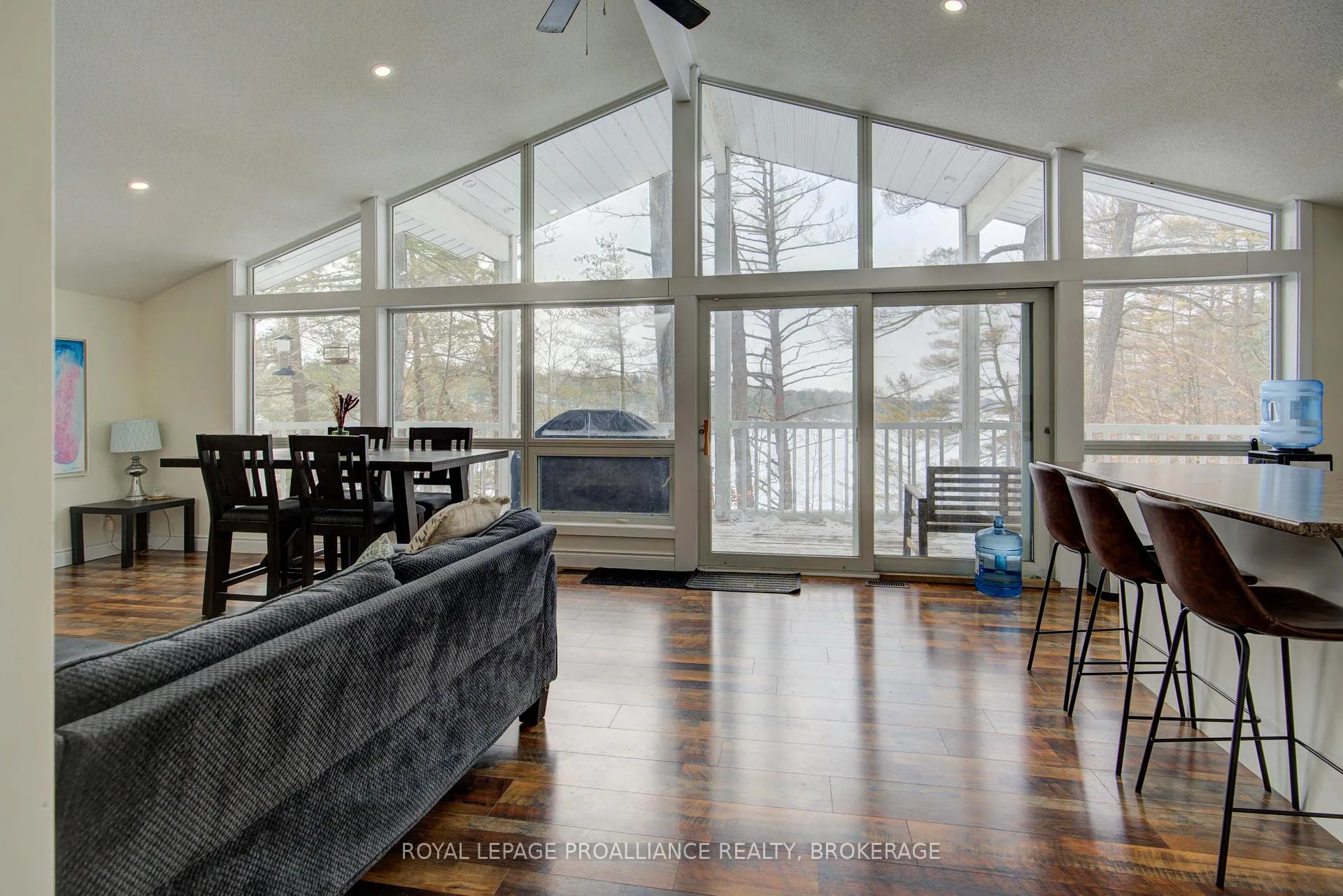 Photo 11 of 182A Brooks Point Road, Rideau Lakes, Rideau Lakes (South Crosby) Twp — HOMEH