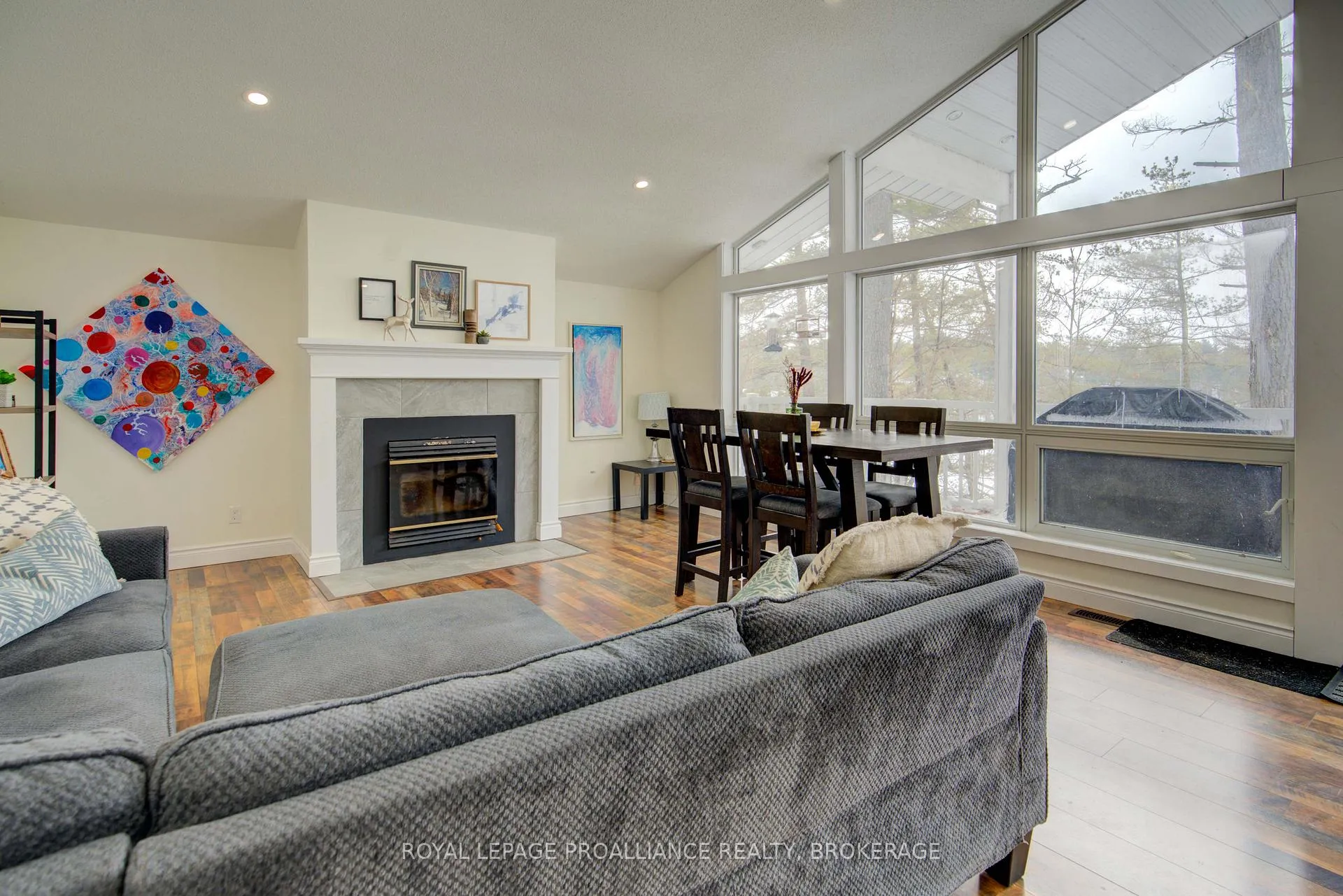 Photo 12 of 182A Brooks Point Road, Rideau Lakes, Rideau Lakes (South Crosby) Twp — HOMEH