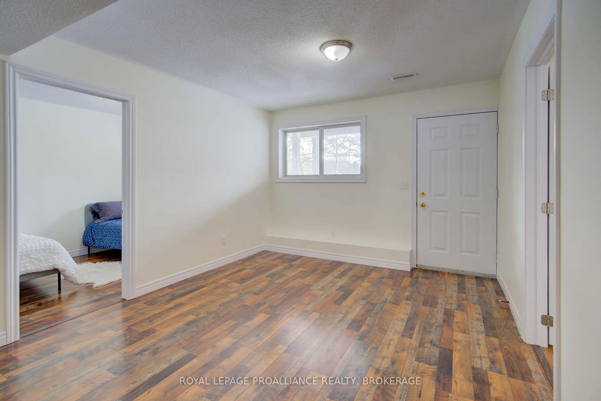 Photo 21 of 182A Brooks Point Road, Rideau Lakes, Rideau Lakes (South Crosby) Twp — HOMEH