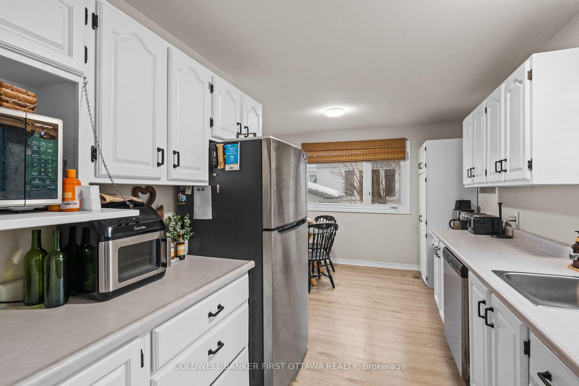 Photo 11 of 115 McClellan Road, Ottawa, Sheahan Estates/Trend Village — HOMEH
