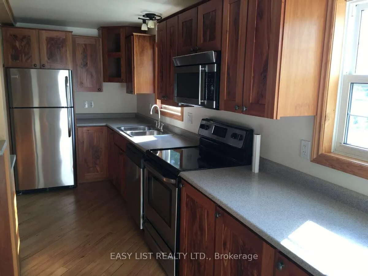 Photo 4 of 2170 Highway 520 W, Ryerson — HOMEH
