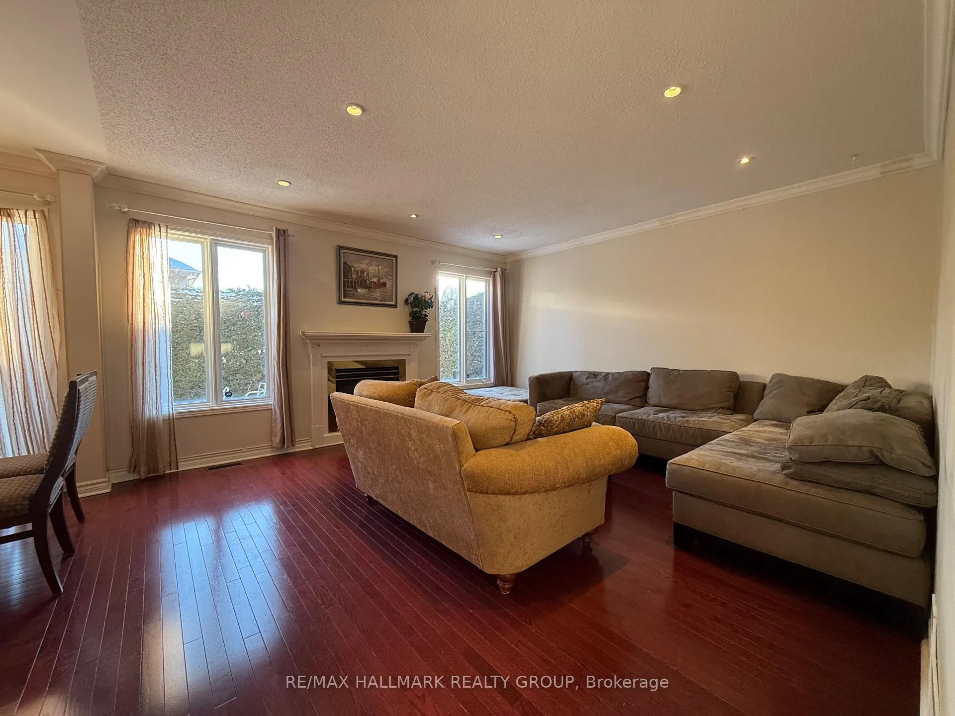 Photo 9 of 2 Kentsdale Drive, Ottawa, Centrepointe — HOMEH