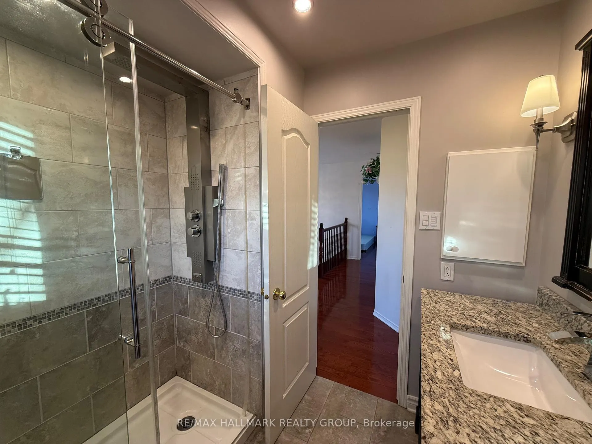 Photo 24 of 2 Kentsdale Drive, Ottawa, Centrepointe — HOMEH