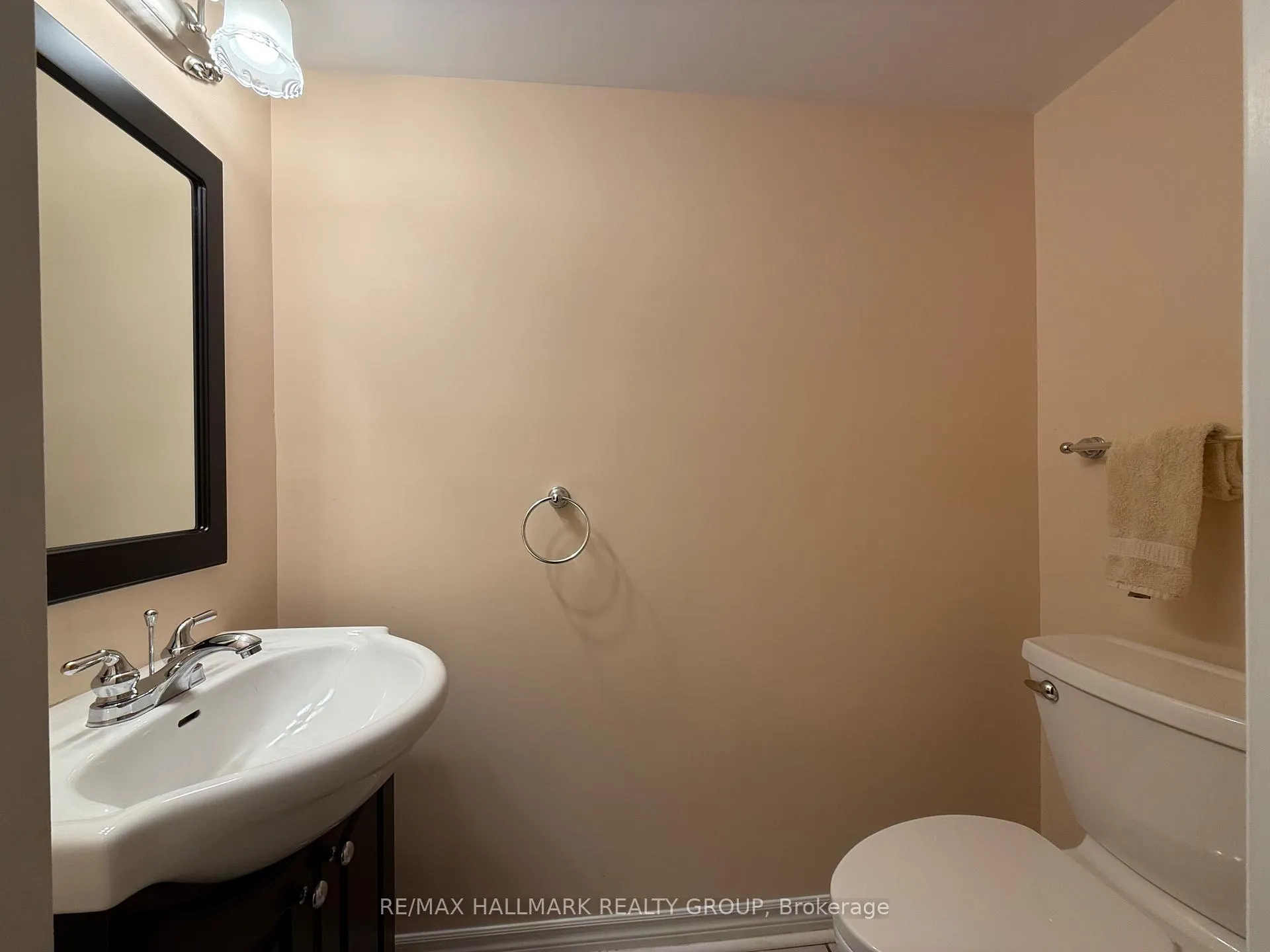 Photo 32 of 2 Kentsdale Drive, Ottawa, Centrepointe — HOMEH