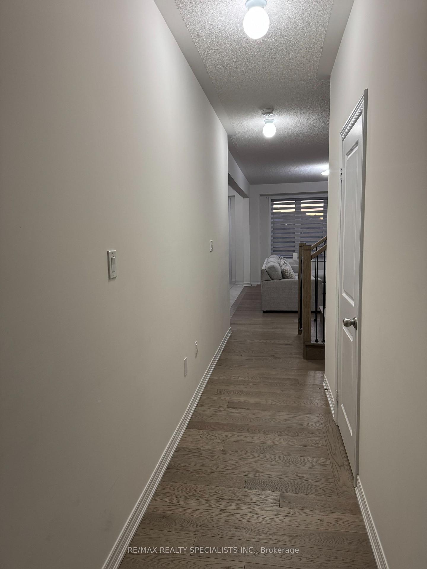 Photo 15 of 558 Red Elm Road, Shelburne — HOMEH