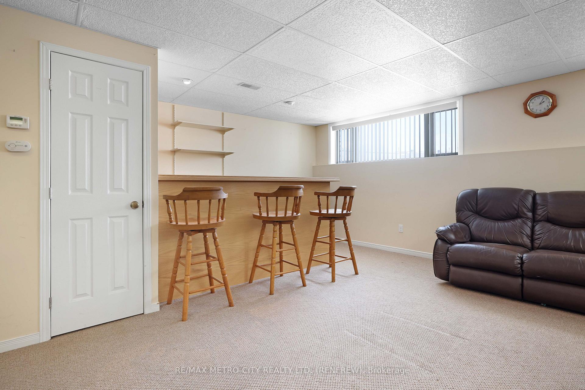 Photo 29 of 206 Vanier Crescent, Renfrew — HOMEH