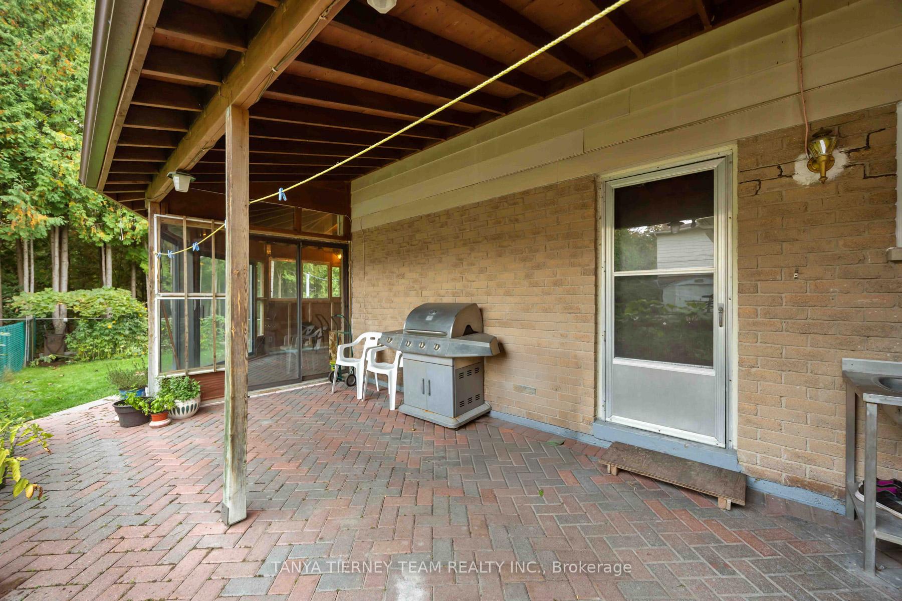 Photo 34 of 54 Chester Crescent, Scugog, Port Perry — HOMEH