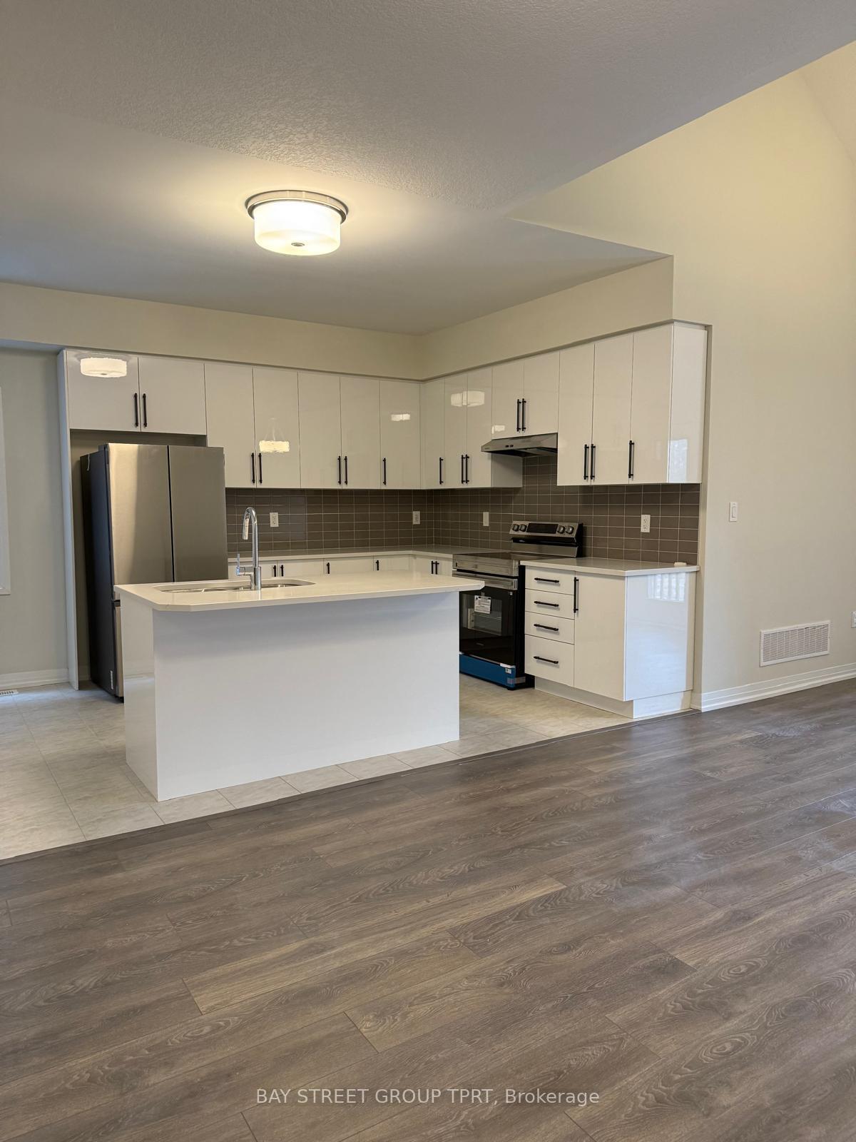 Photo 14 of 3074 Sandy Acres Avenue, Severn, West Shore — HOMEH