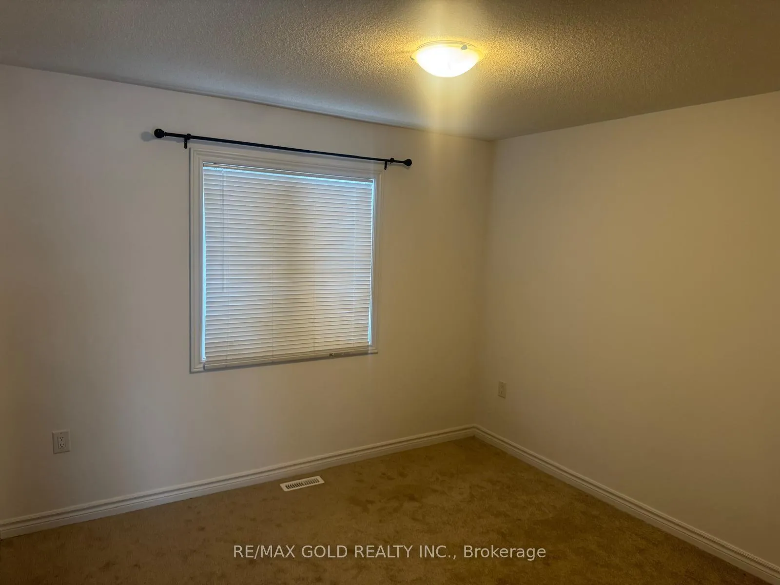 Photo 9 of 27 Aitchision Avenue, Grey Highlands — HOMEH