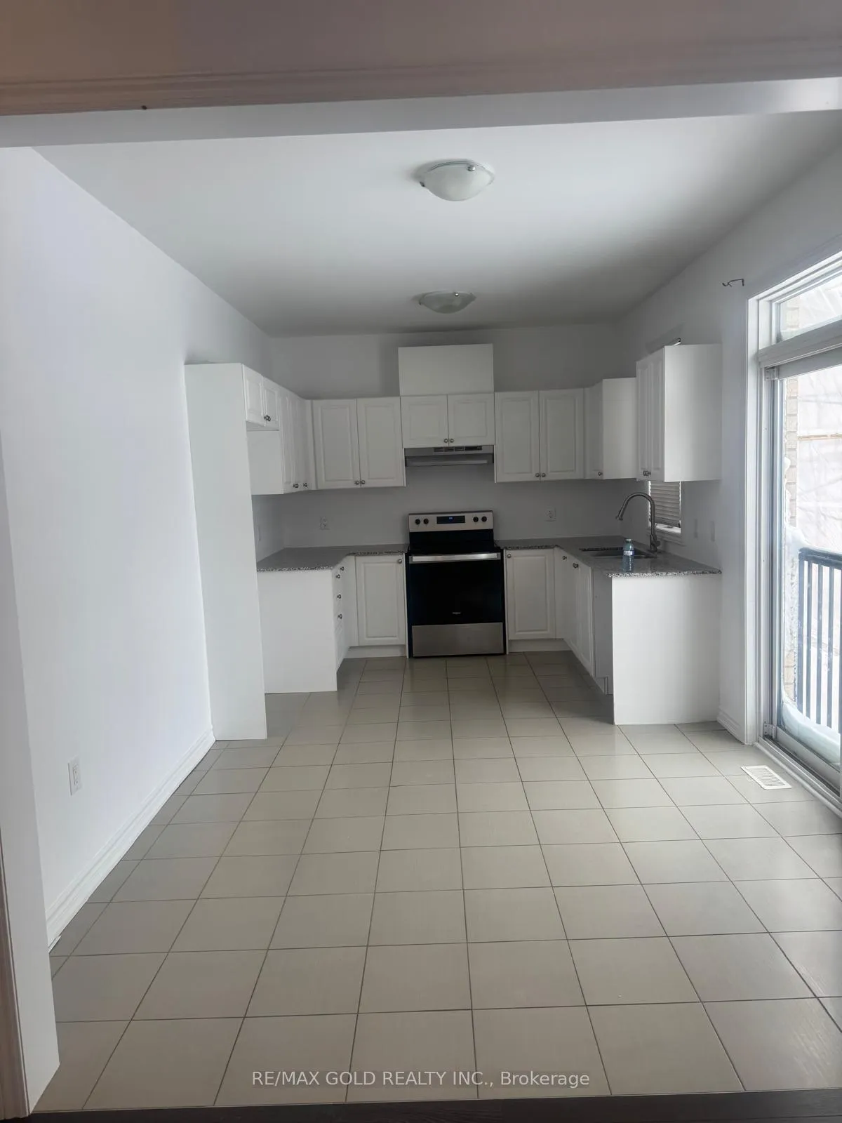 Photo 35 of 27 Aitchision Avenue, Grey Highlands — HOMEH