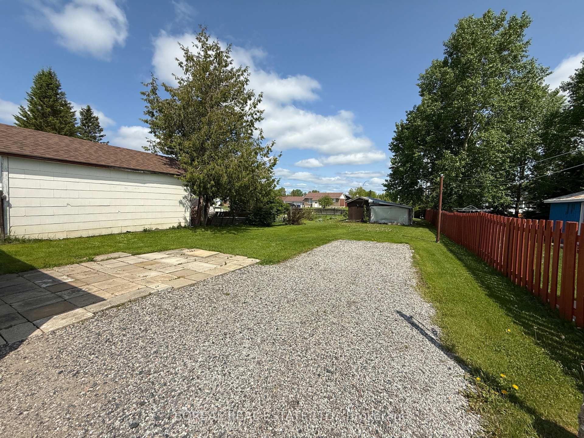 Photo 7 of 228 Main Street, Smooth Rock Falls, SRF — HOMEH