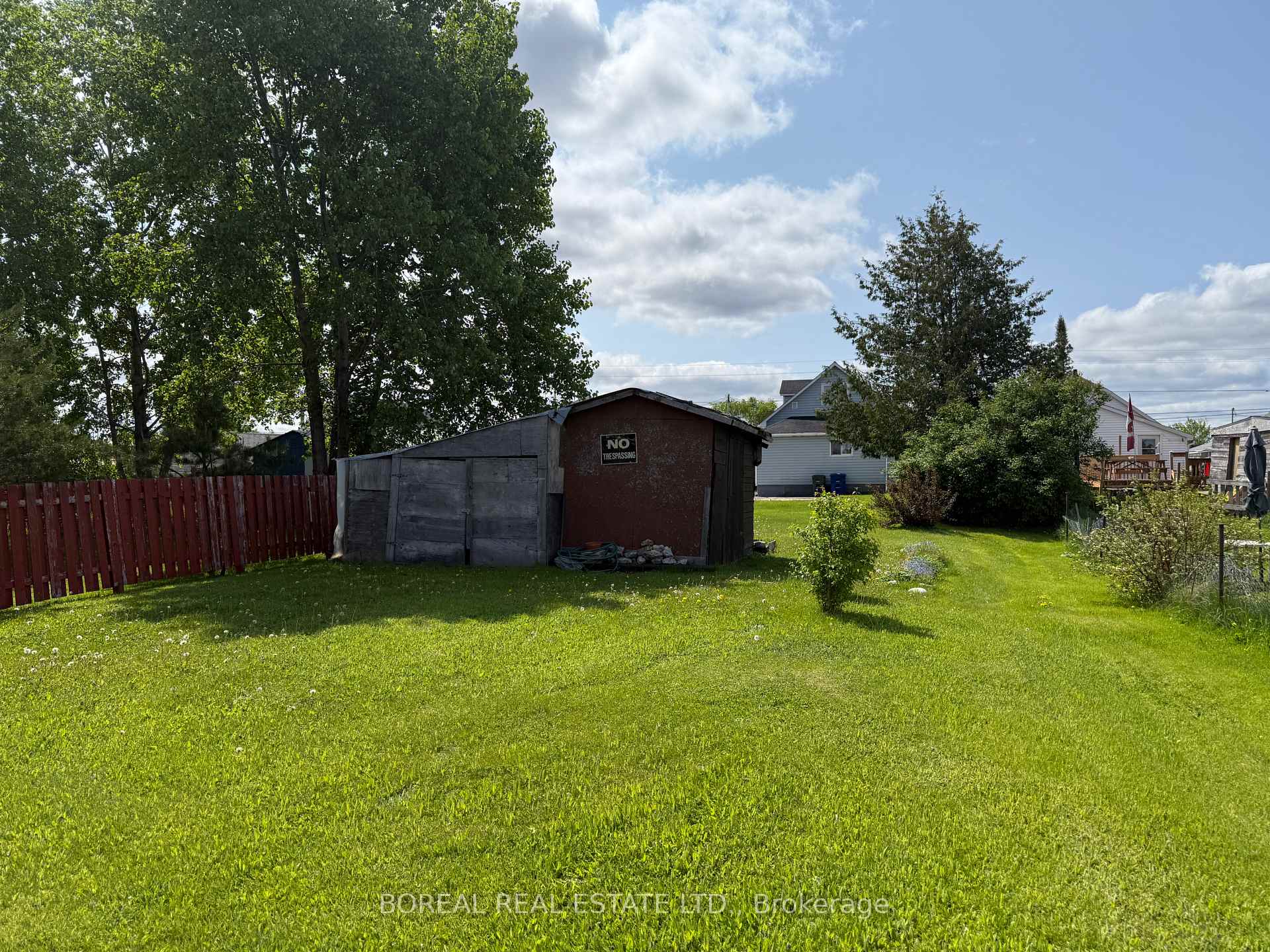 Photo 9 of 228 Main Street, Smooth Rock Falls, SRF — HOMEH
