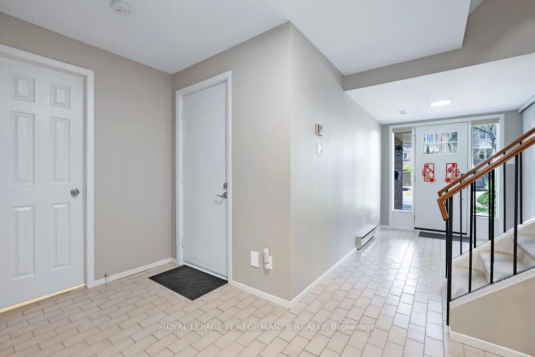 Photo 8 of 21 Arbordale Crescent, Ottawa, Centrepointe — HOMEH