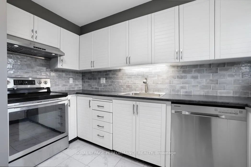 Photo 26 of 21 Arbordale Crescent, Ottawa, Centrepointe — HOMEH