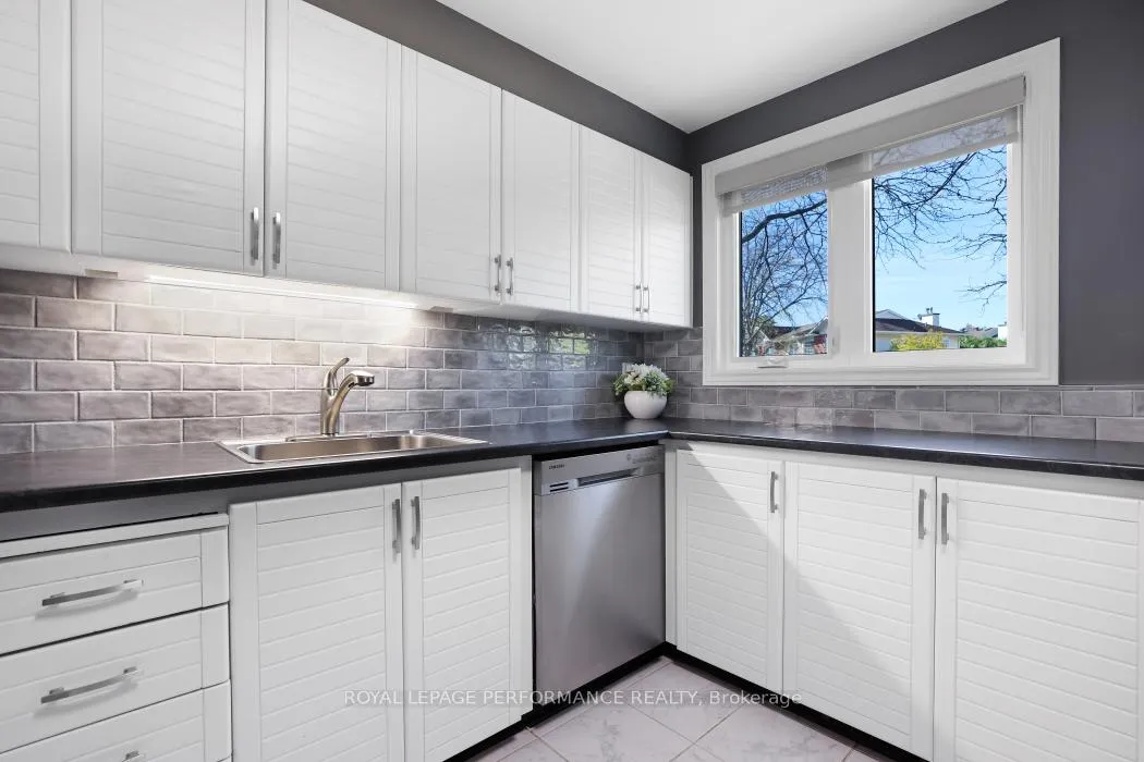 Photo 27 of 21 Arbordale Crescent, Ottawa, Centrepointe — HOMEH