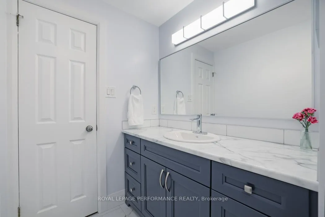 Photo 37 of 21 Arbordale Crescent, Ottawa, Centrepointe — HOMEH