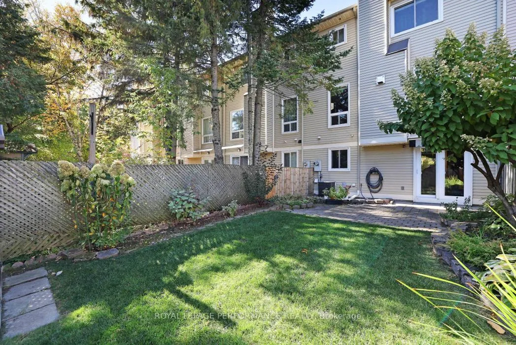 Photo 39 of 21 Arbordale Crescent, Ottawa, Centrepointe — HOMEH