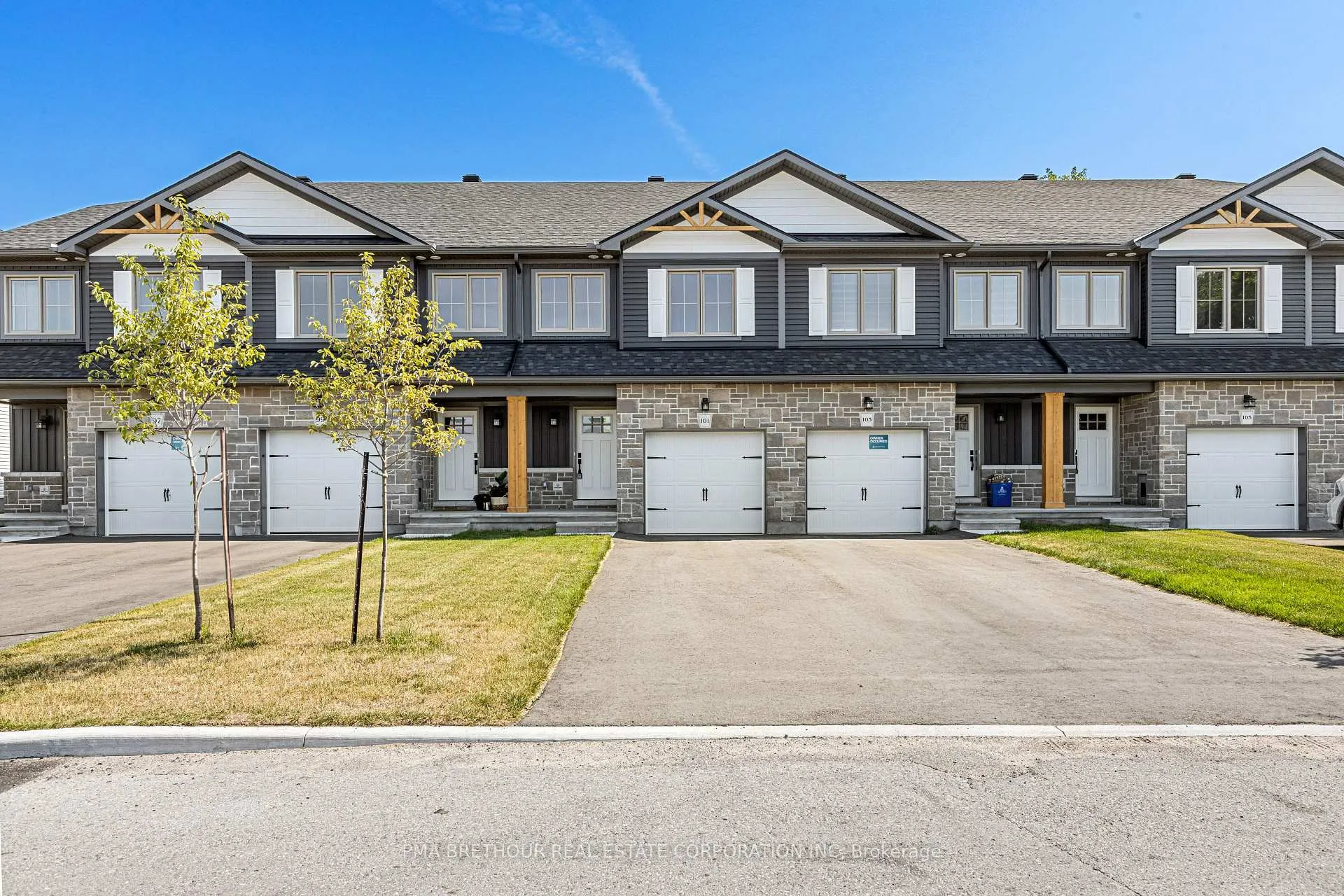 Photo 1 of 101 Staples Boulevard, Smiths Falls — HOMEH